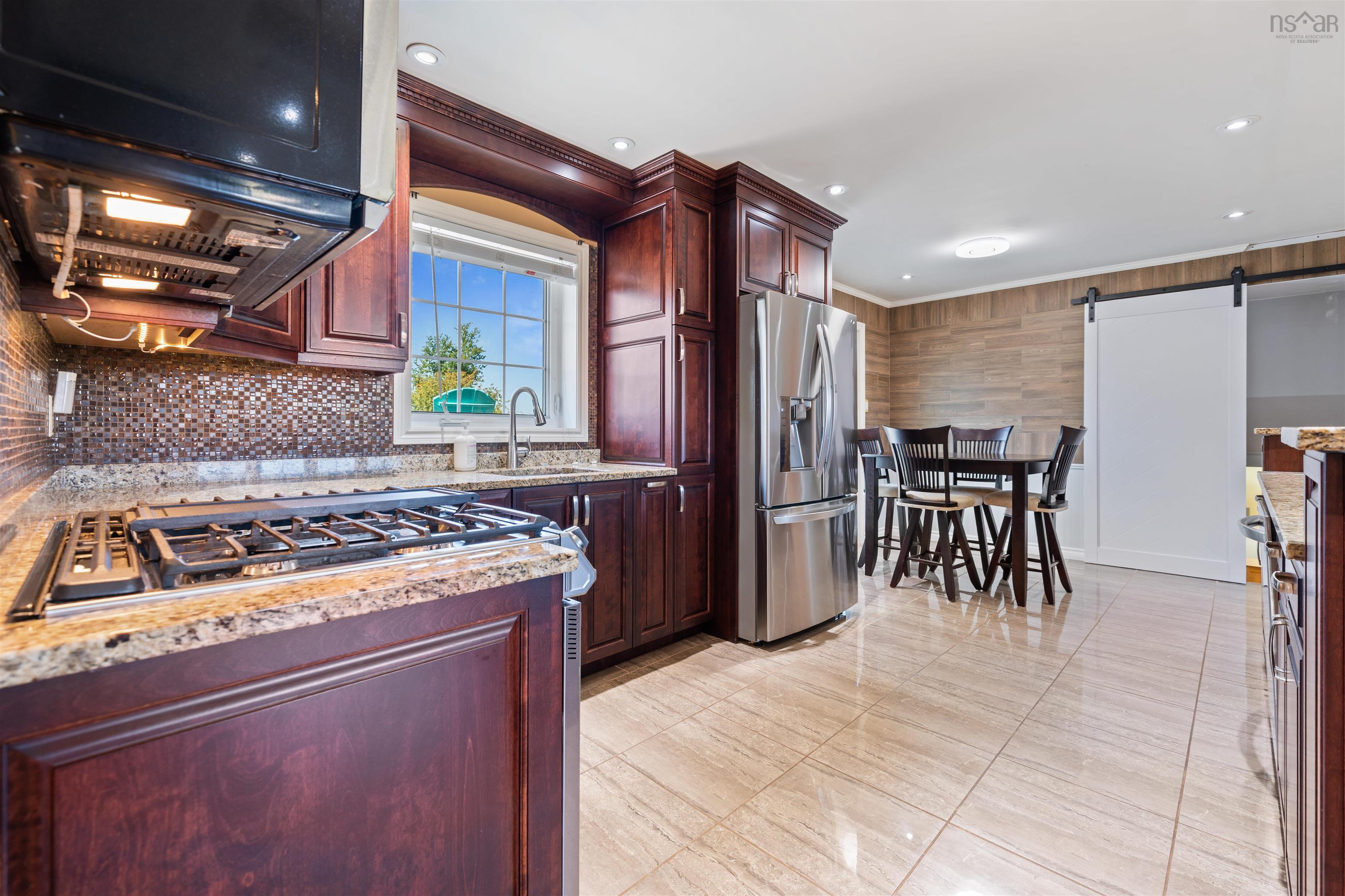 $525,000.00: 2003 Highway 6, River John