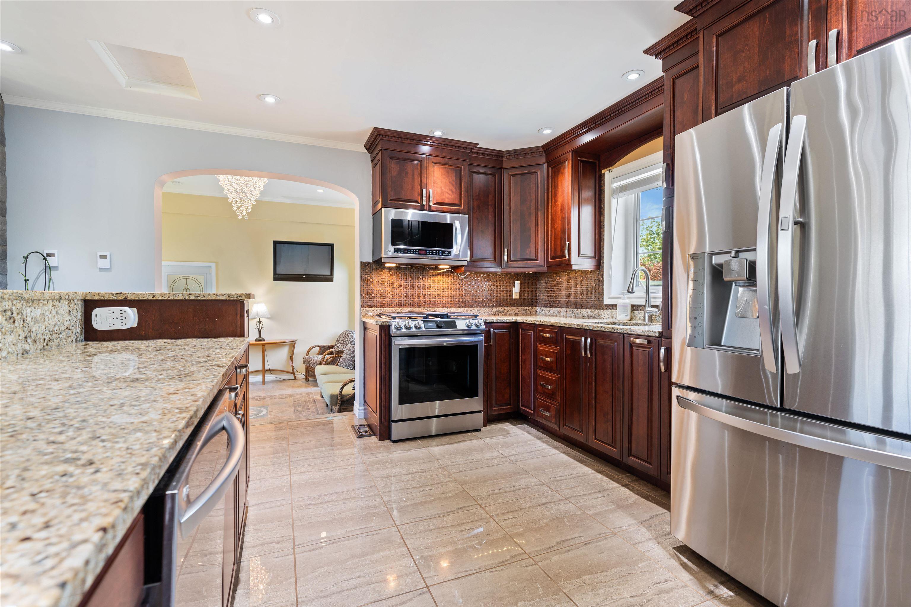 $525,000.00: 2003 Highway 6, River John