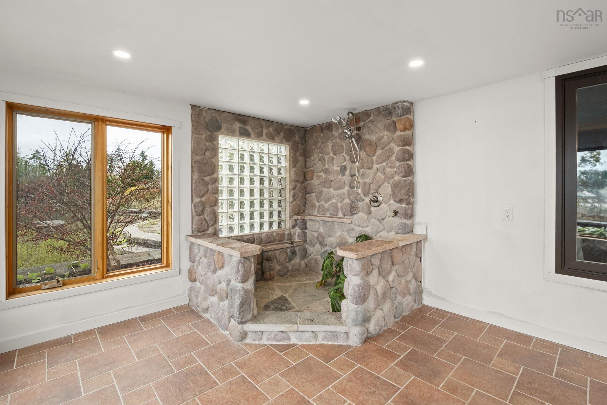 $789,900.00: 50 Josey Road, Spry Bay