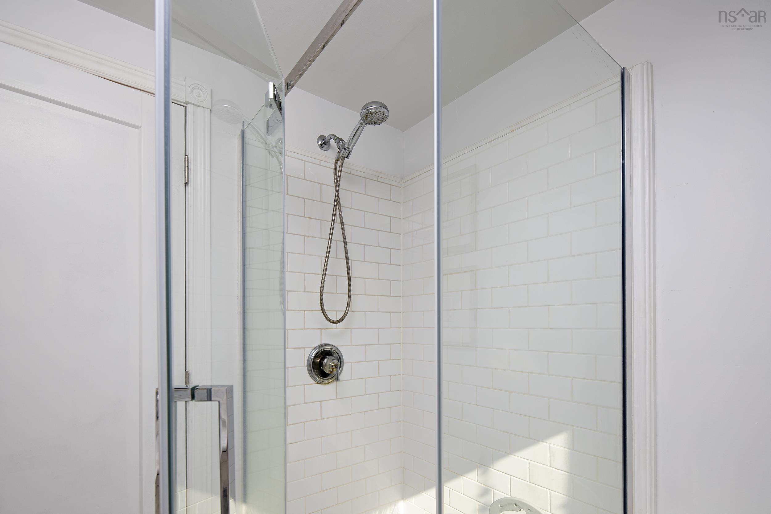 $498,000.00: 1 Ingram River Lane, Ingramport