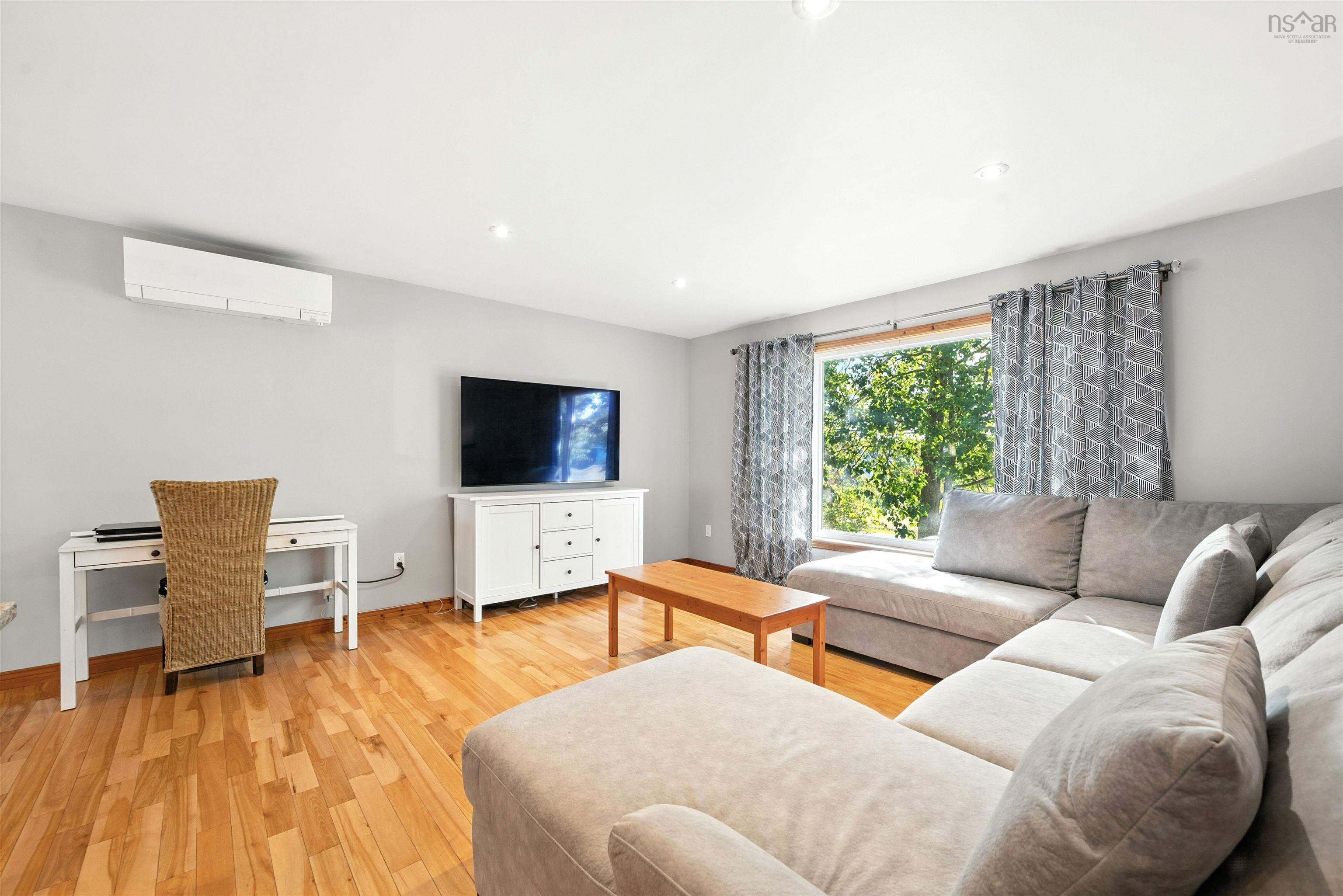 $514,500.00: 24 Aylward Road, Falmouth