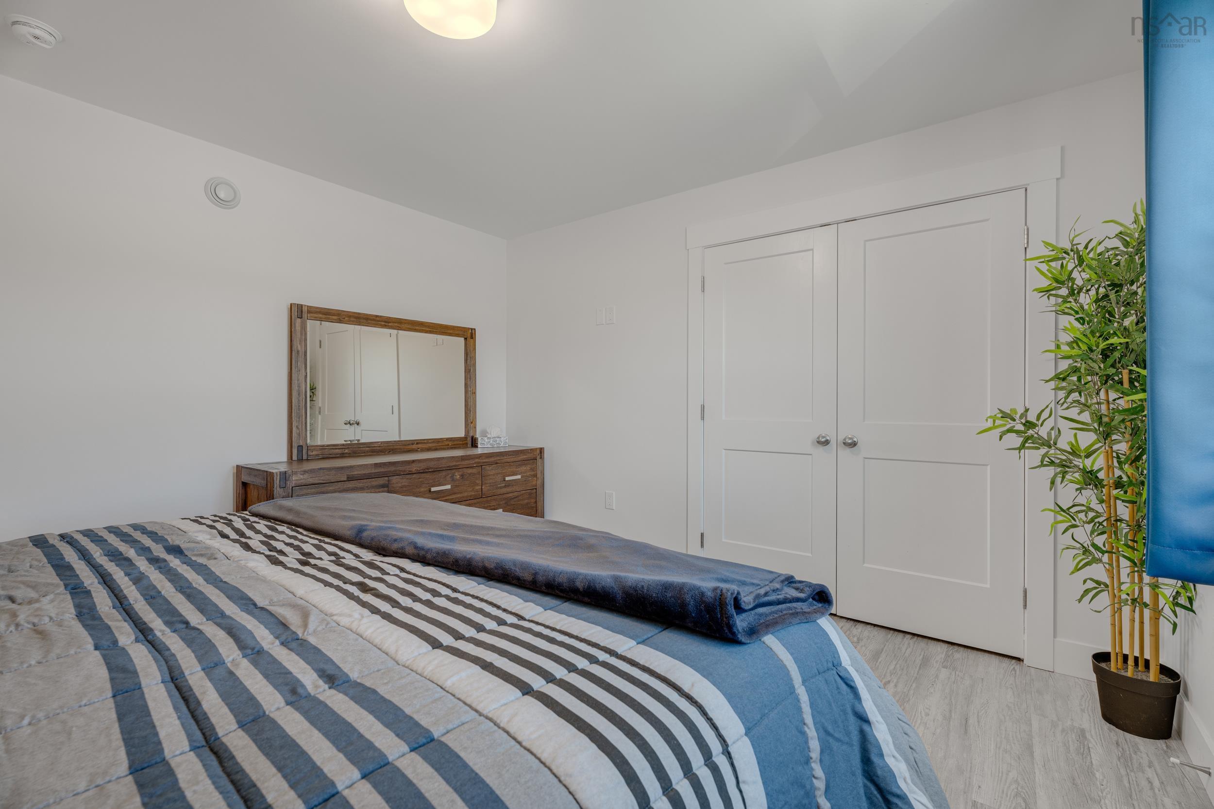 $479,900.00: 29 Club Road, Hatchet Lake