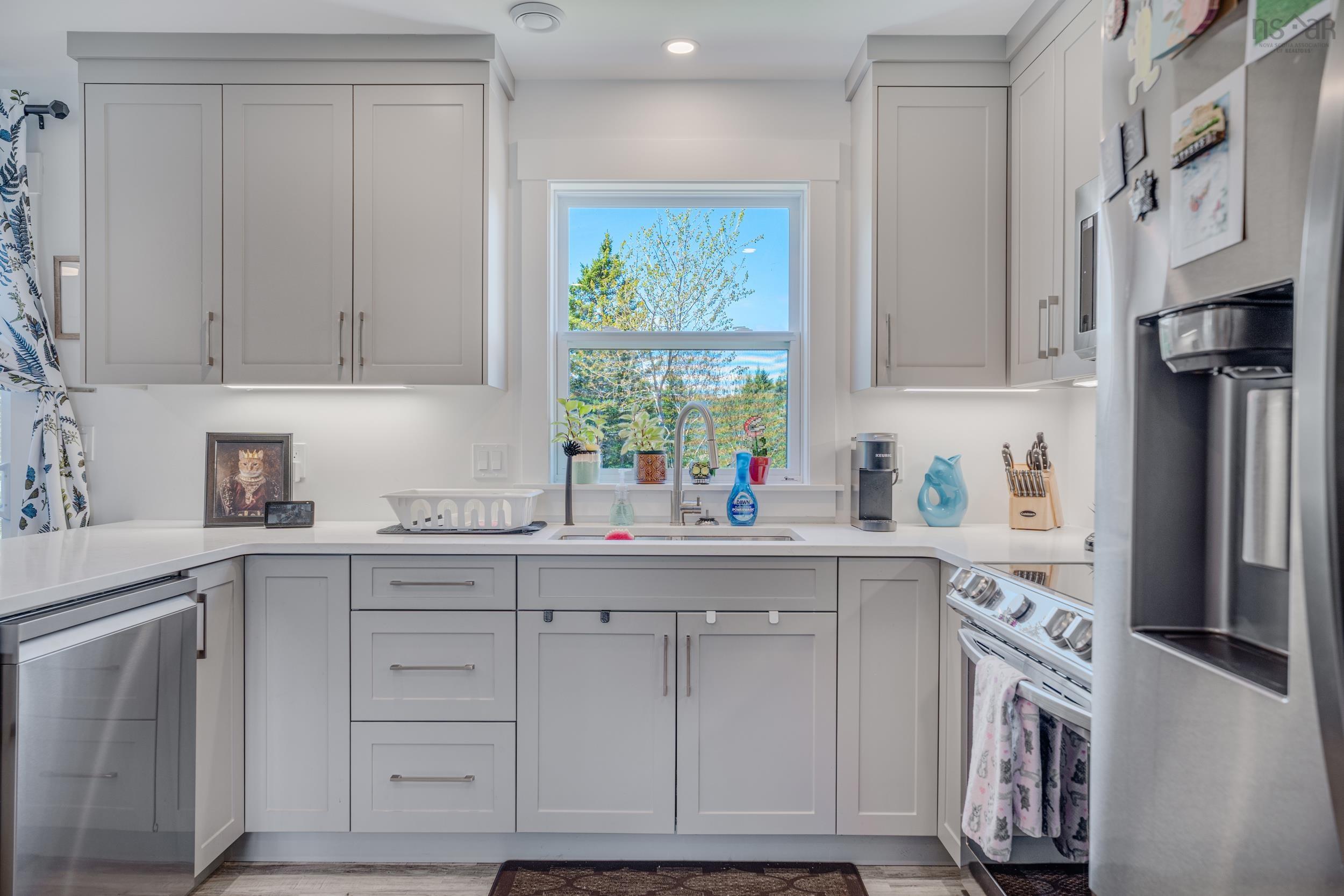 $479,900.00: 29 Club Road, Hatchet Lake