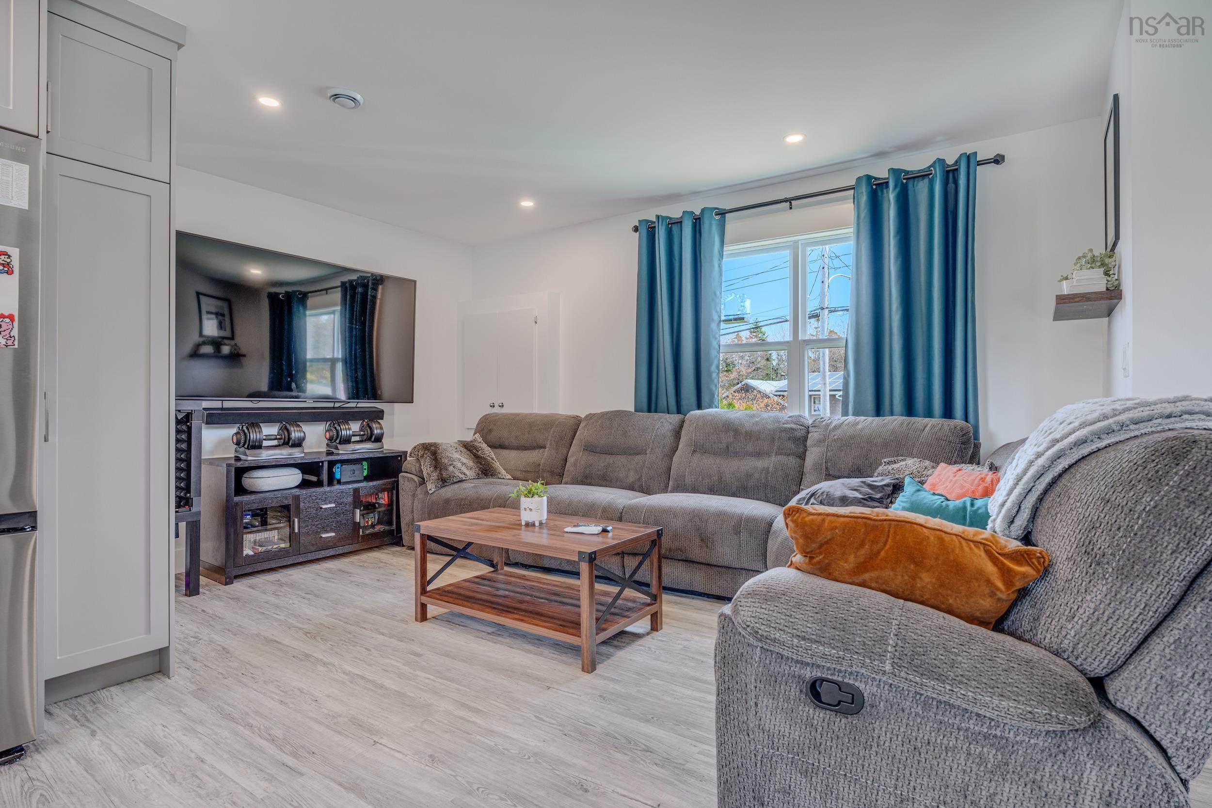 $479,900.00: 29 Club Road, Hatchet Lake