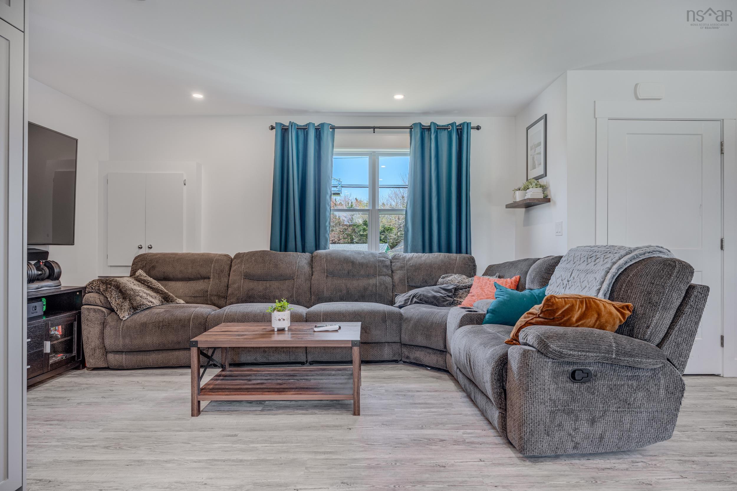 $479,900.00: 29 Club Road, Hatchet Lake