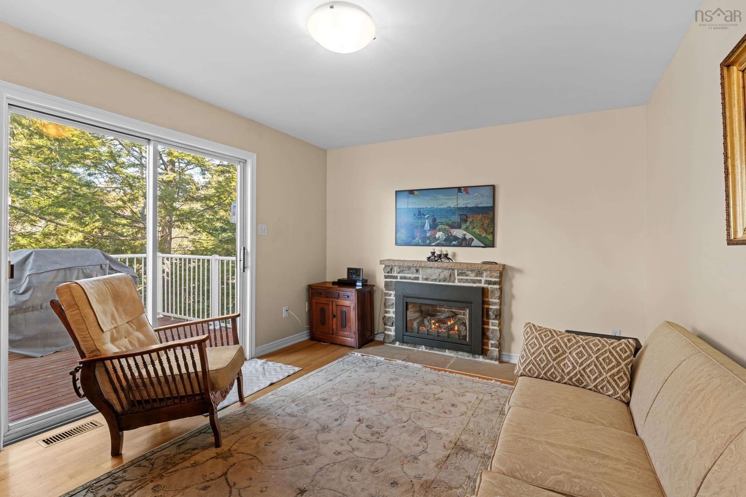 $819,900.00: 20 Fleet Court, Bedford