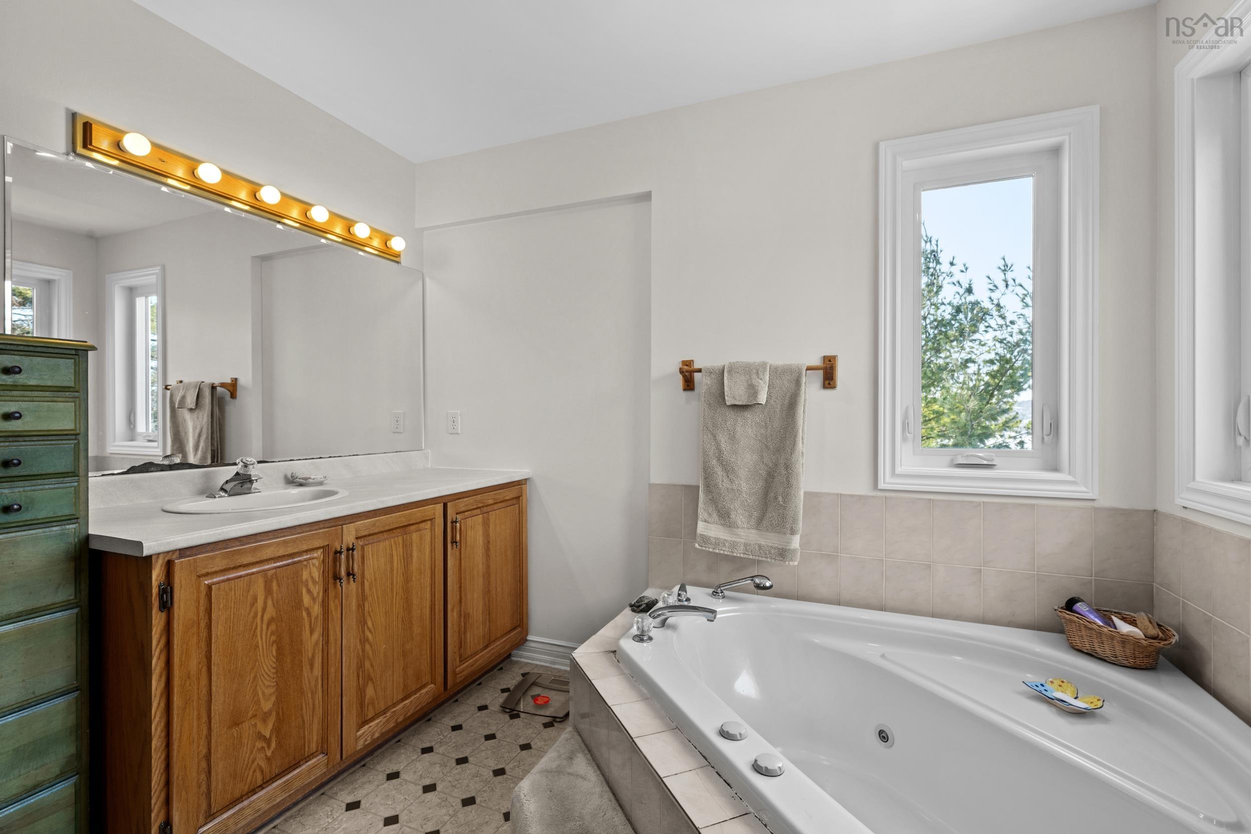 20 Fleet Court, Bedford, NS (MLS 202604215)