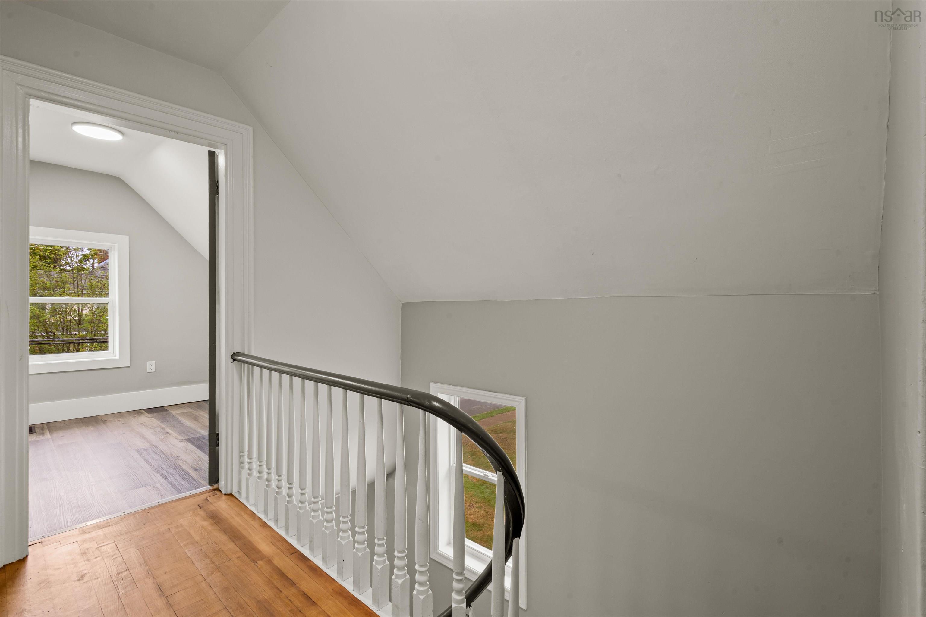 $324,900.00: 57 Pleasant Street, Truro