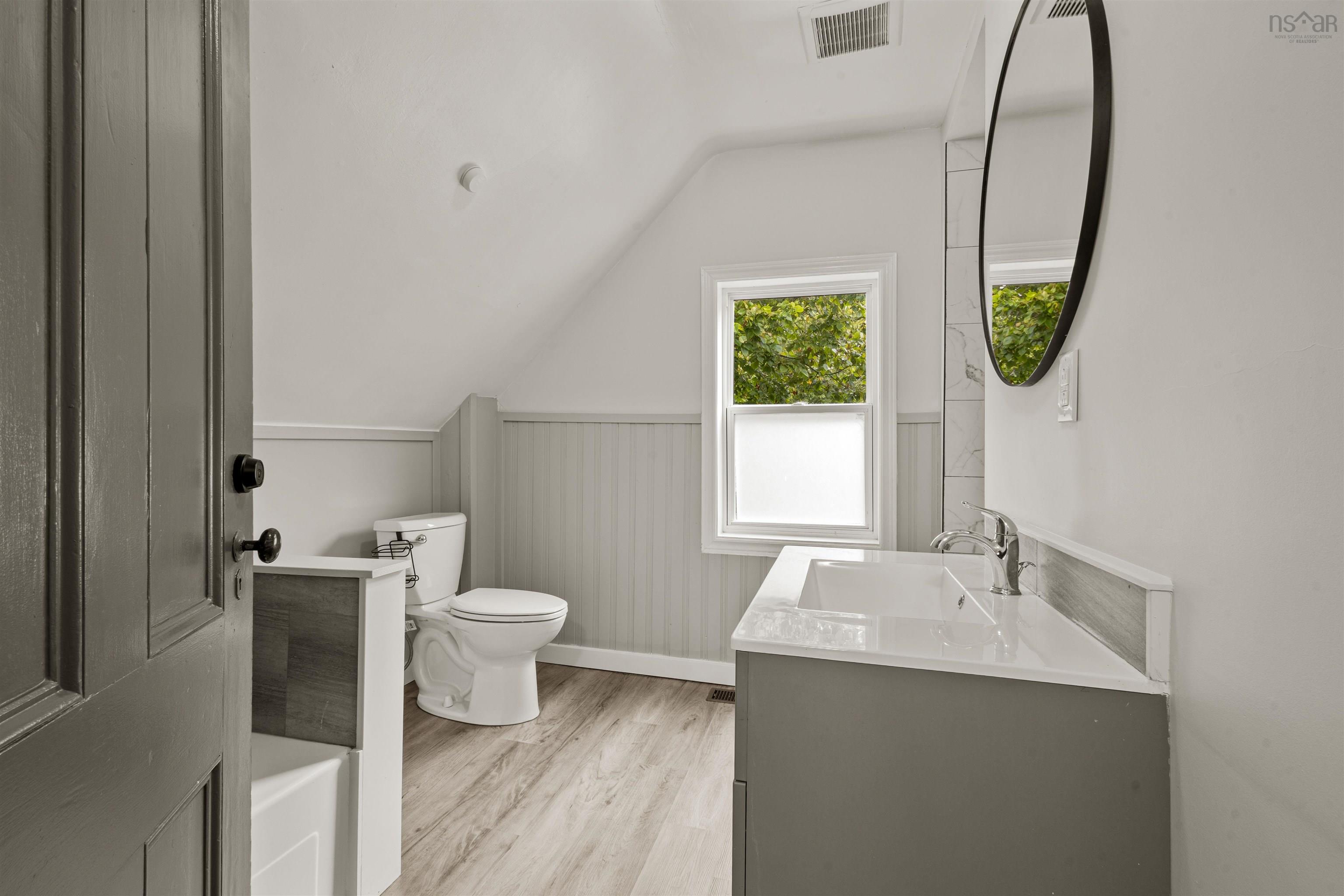 $324,900.00: 57 Pleasant Street, Truro