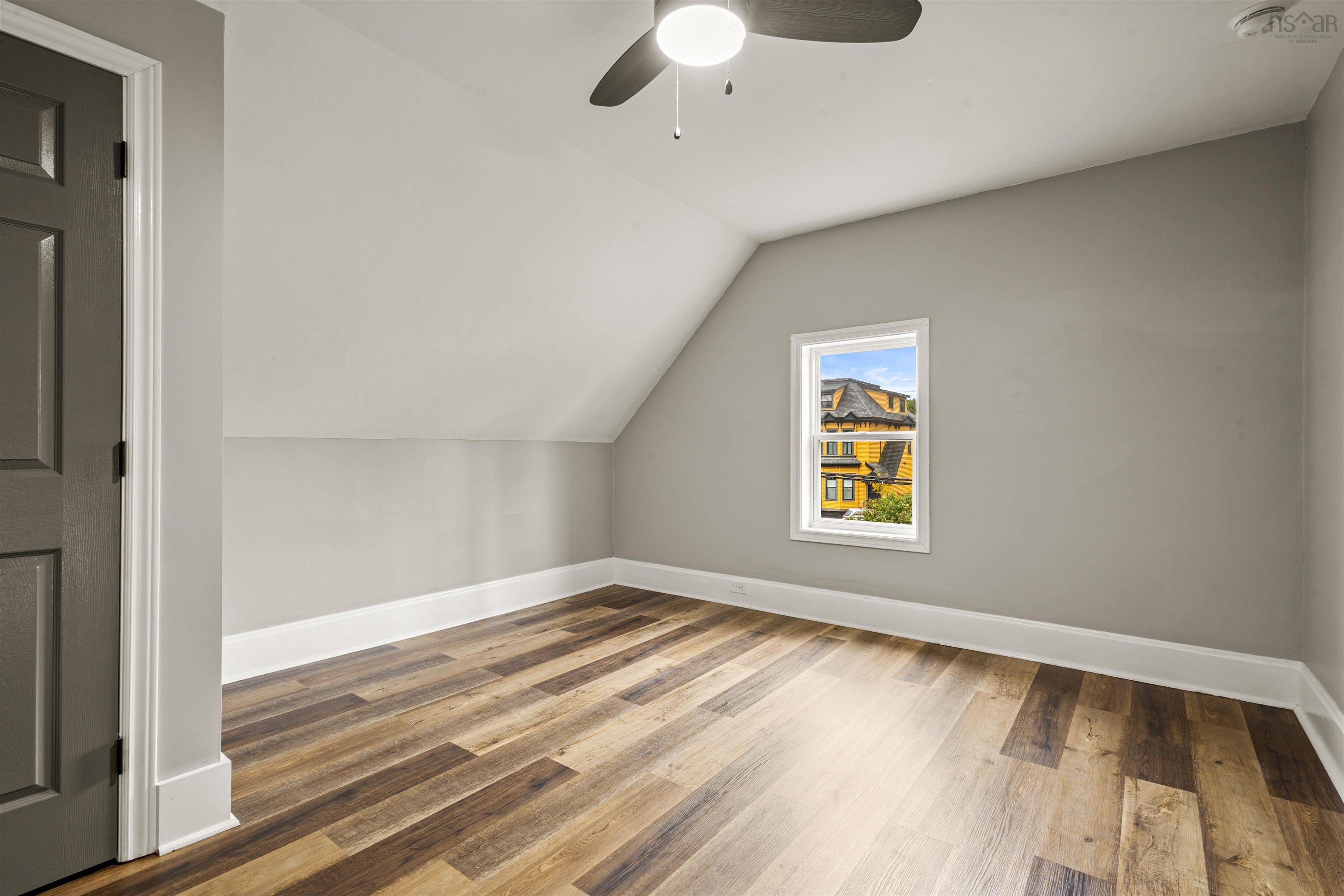 $324,900.00: 57 Pleasant Street, Truro