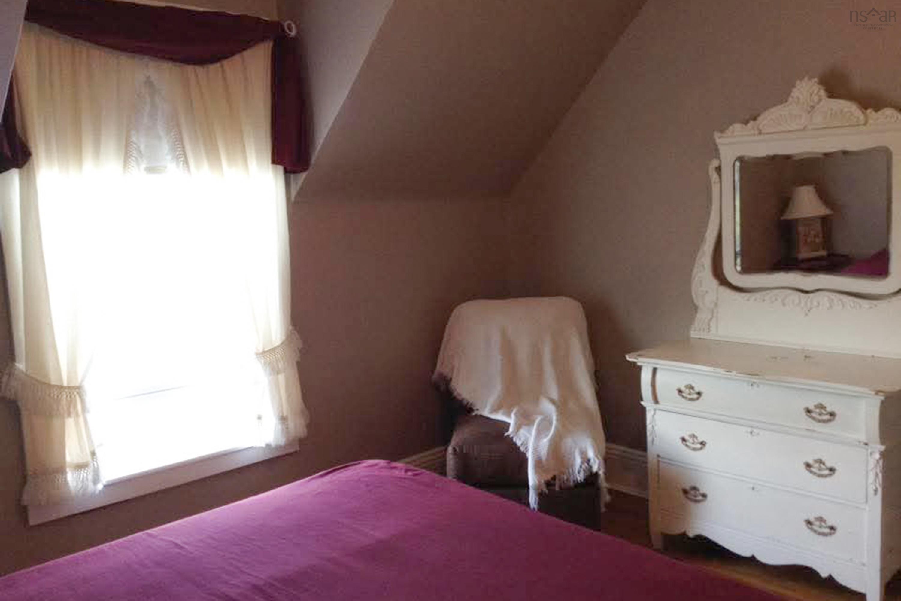 $184,900.00: 26 Starr Street, Springhill