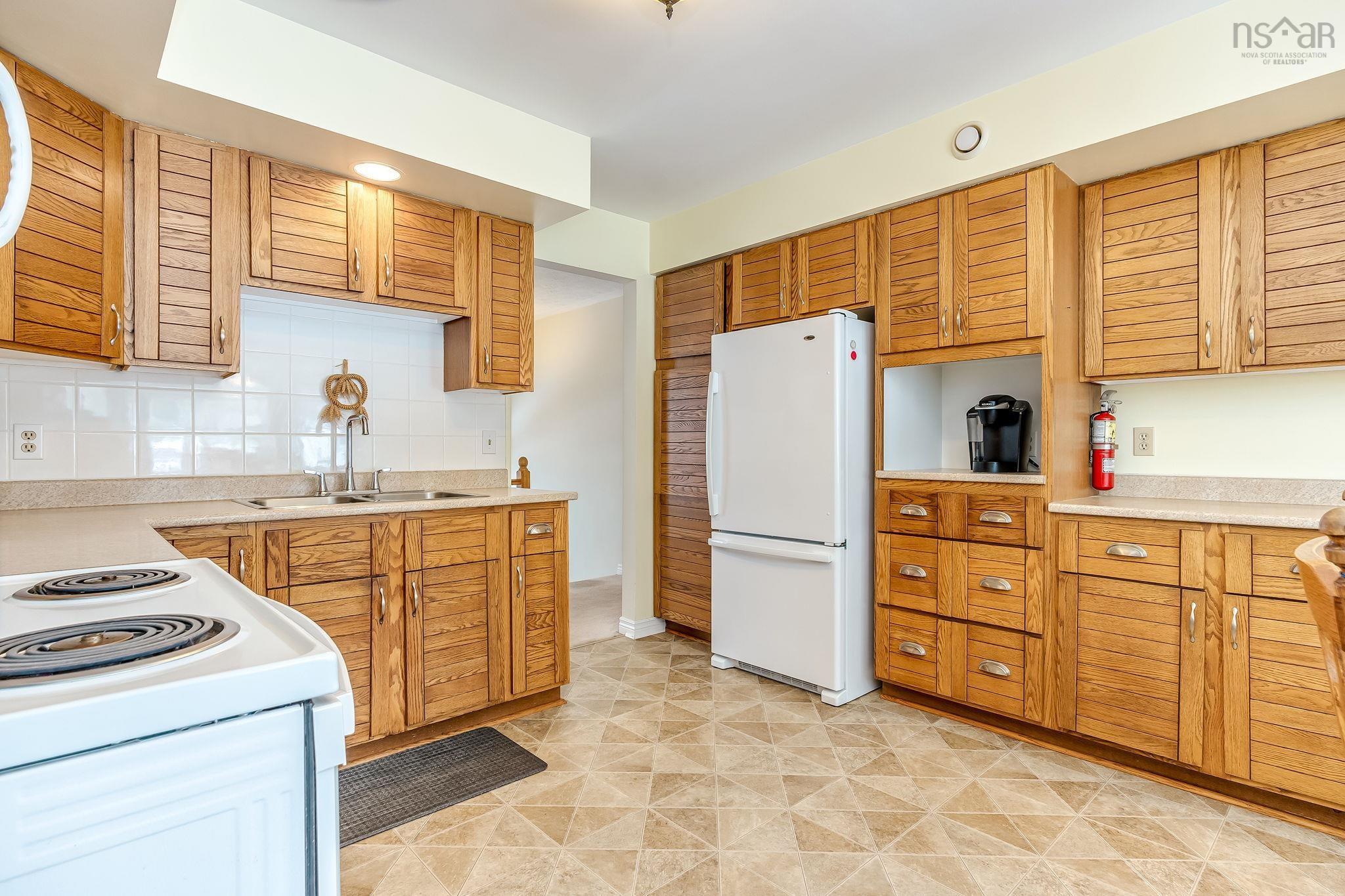 $559,000.00: 162 Greenwich Drive, Colby