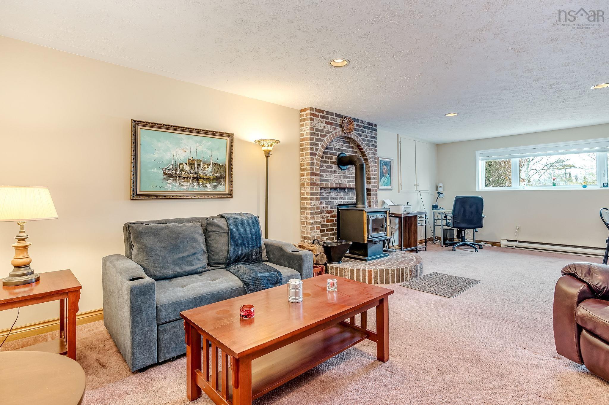 $559,000.00: 162 Greenwich Drive, Colby