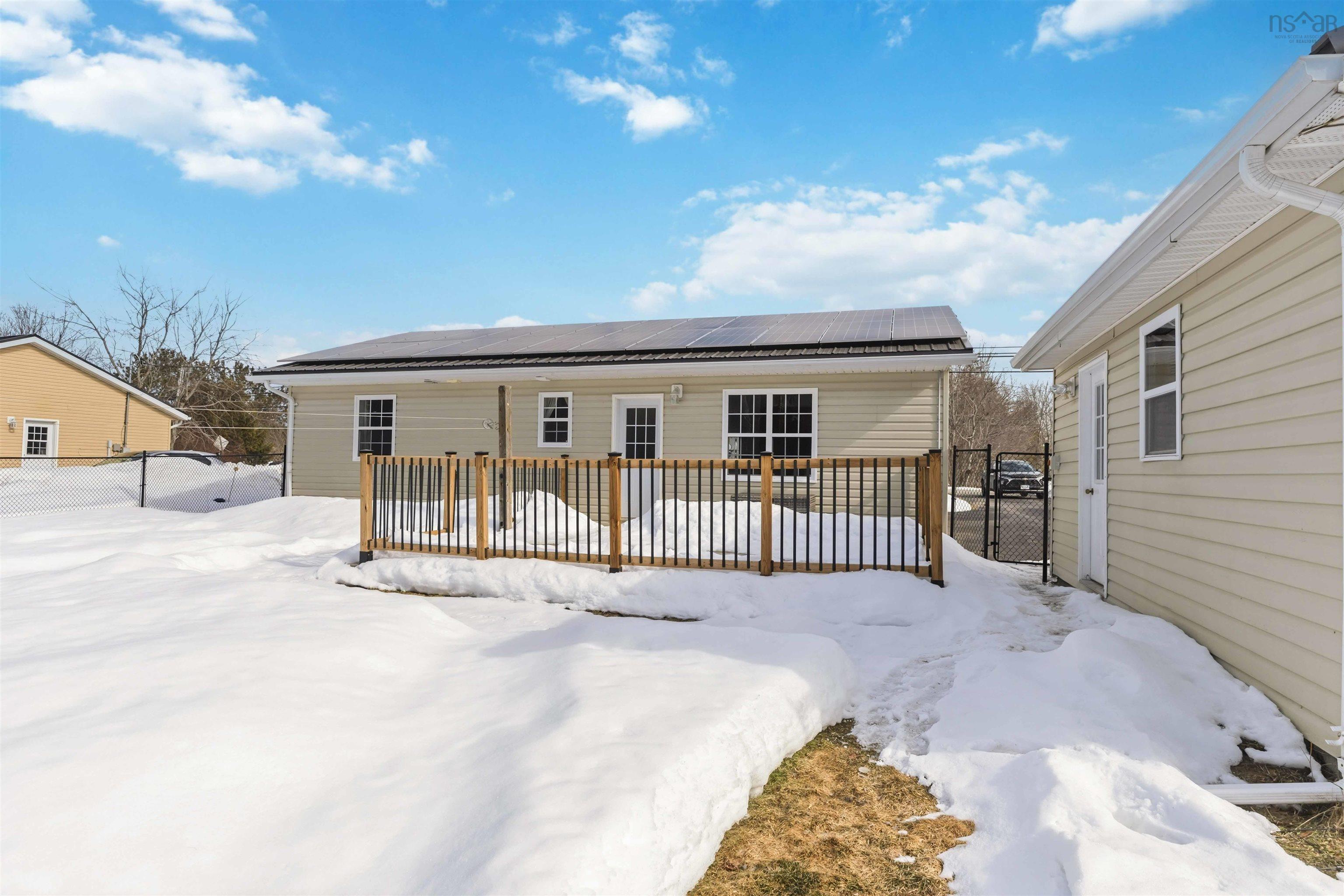 $399,900.00: 9039 Highway 10 Highway, Nictaux