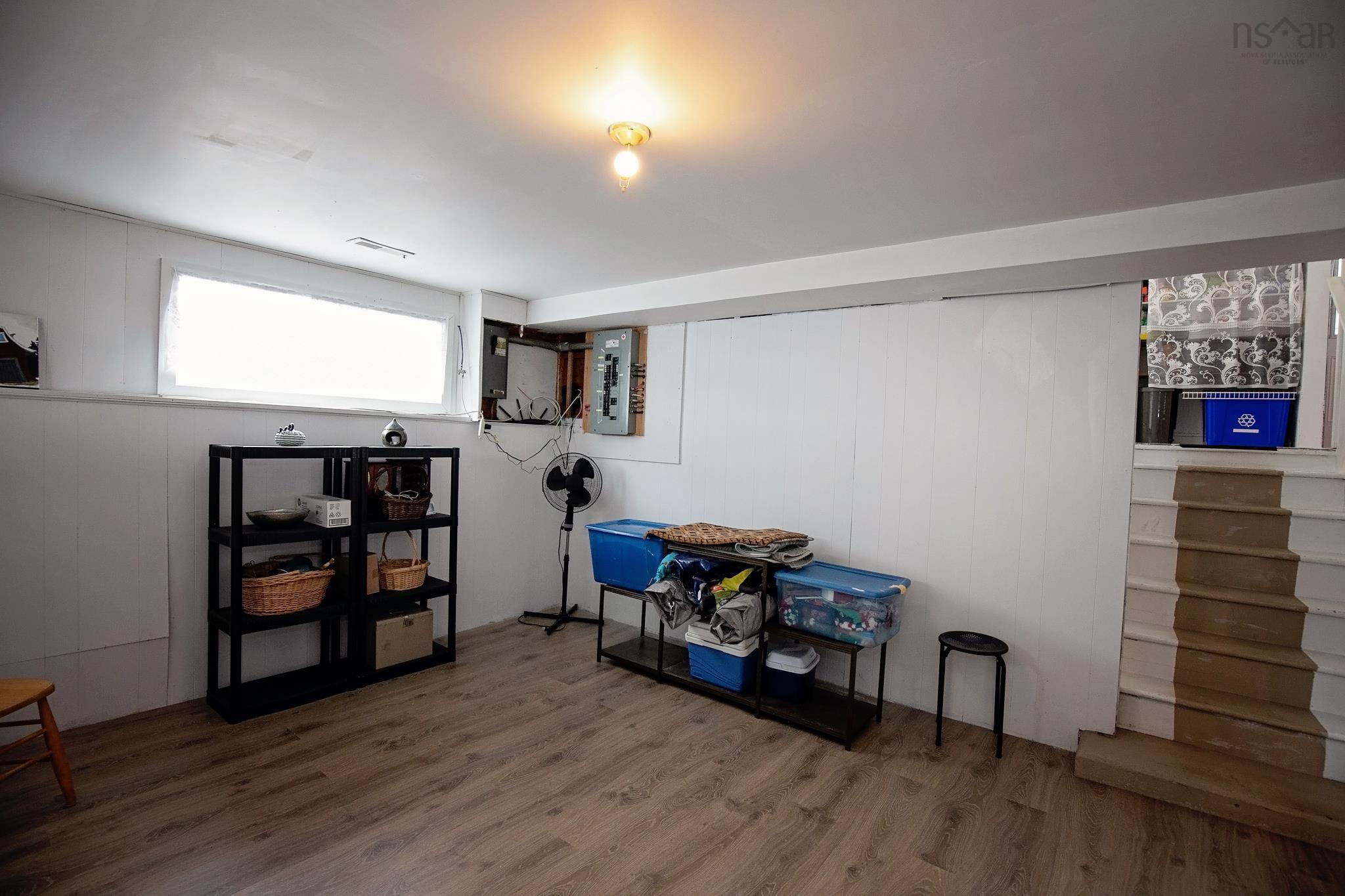 $339,900.00: 255 Victoria Street Street, Amherst