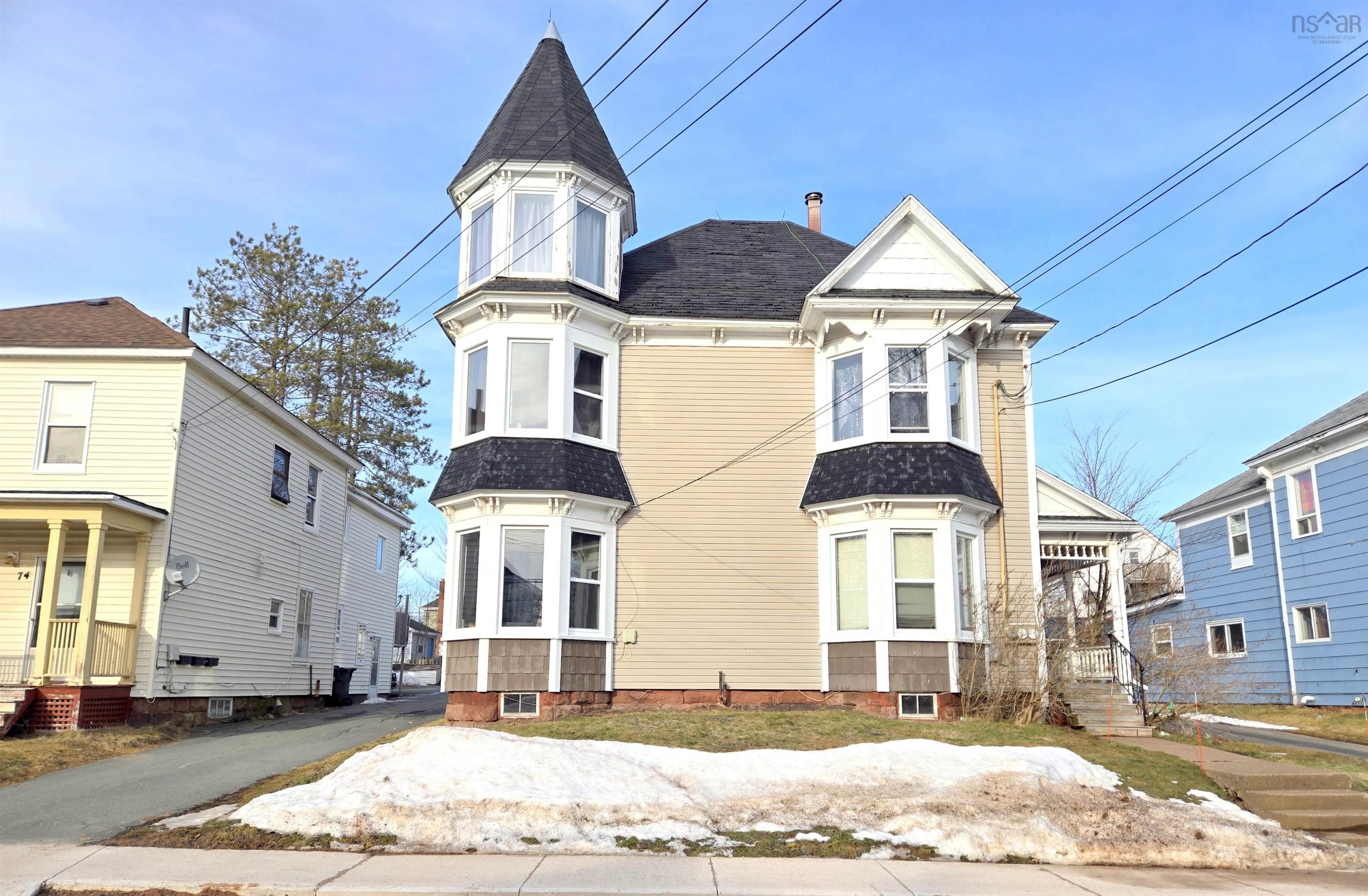 $210,000.00: 76 Havelock Street, Amherst