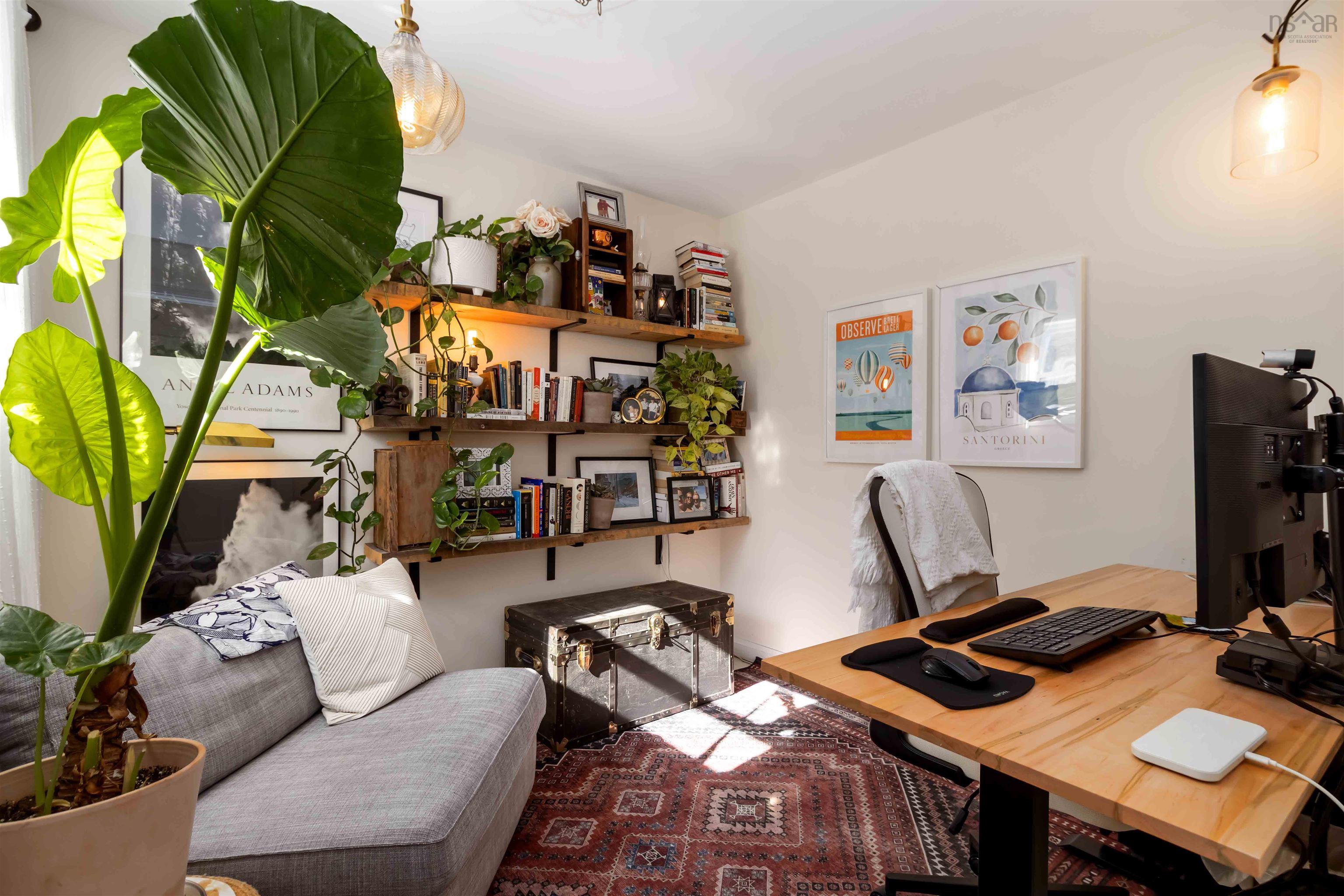 $385,000.00: 4 440 Upper Blandford Road, Deep Cove