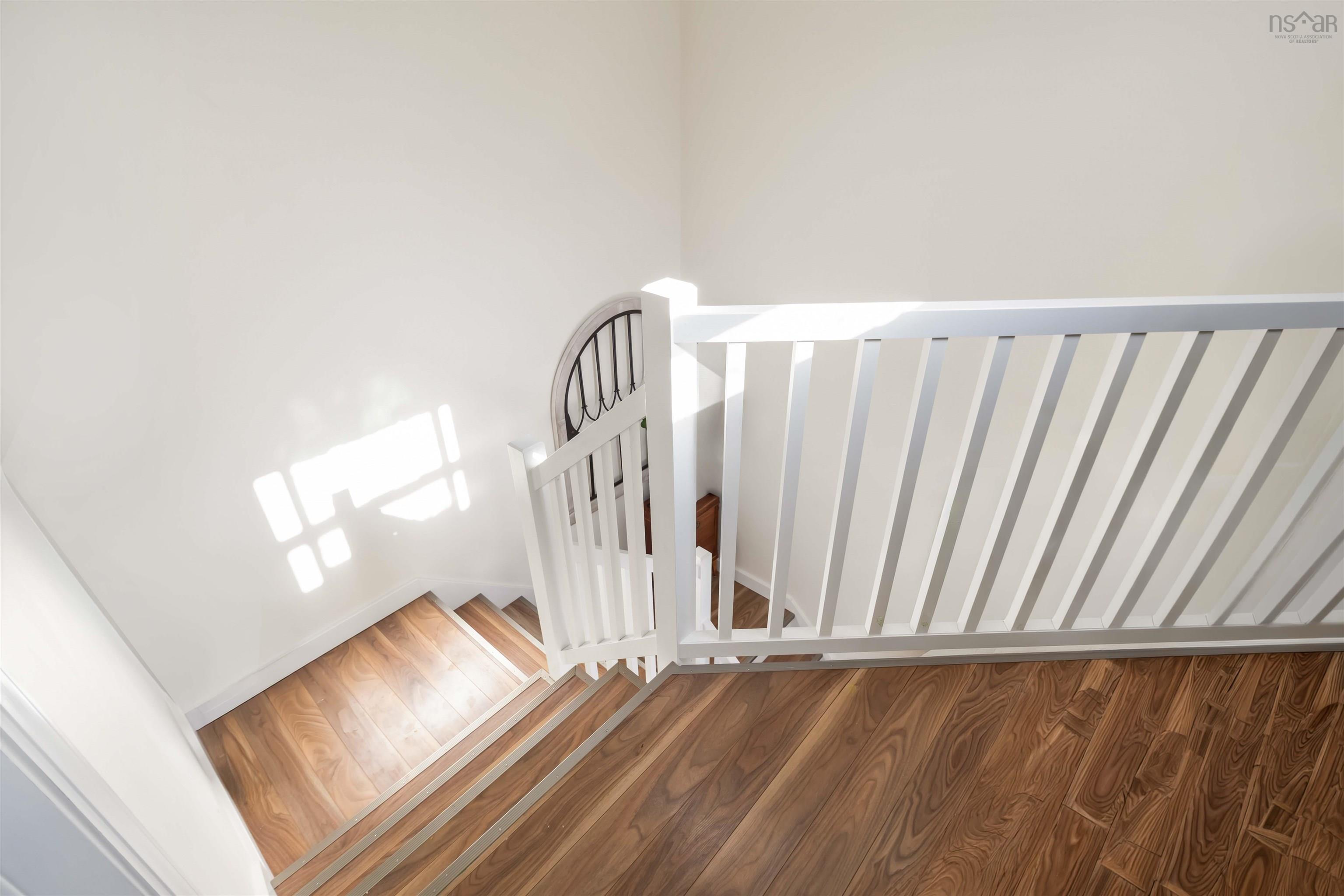 $385,000.00: 4 440 Upper Blandford Road, Deep Cove