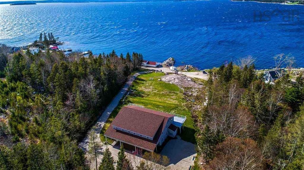 $359,900.00: 4 440 Upper Blandford Road, Deep Cove