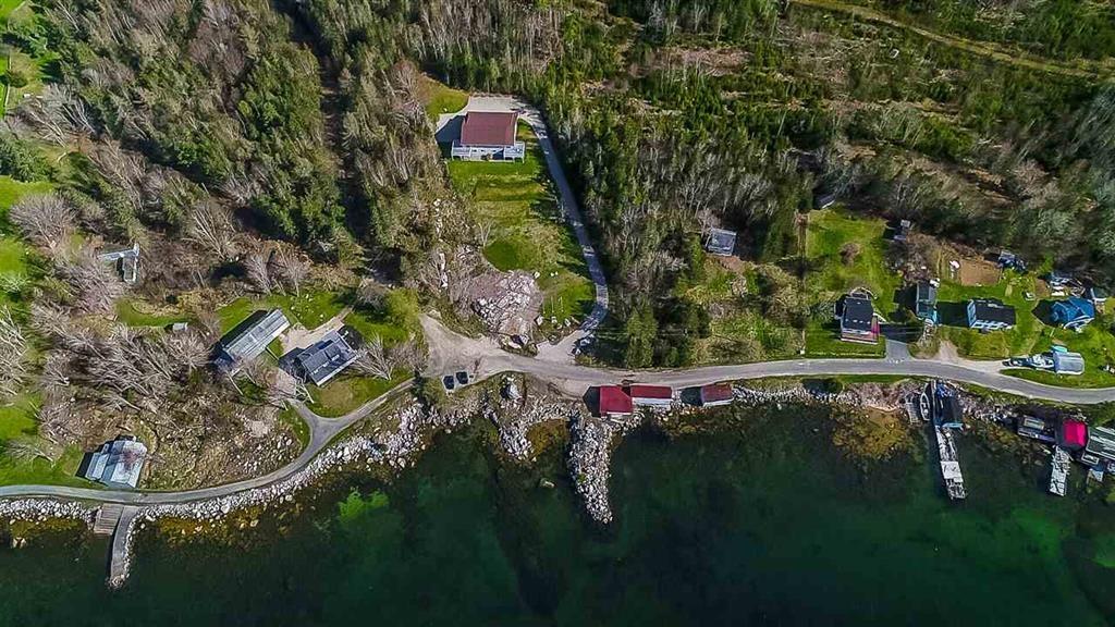 $359,900.00: 4 440 Upper Blandford Road, Deep Cove