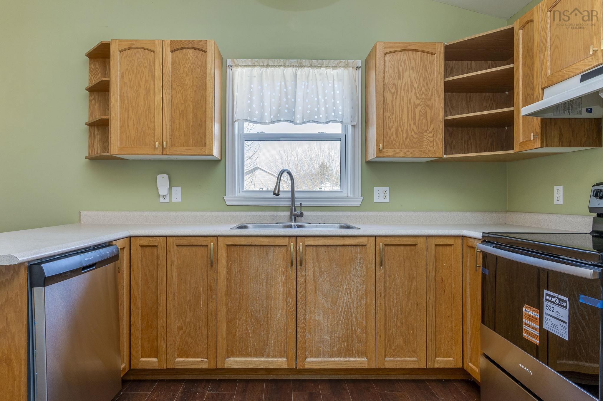 $439,900.00: 252 Jeep Crescent, South Brook