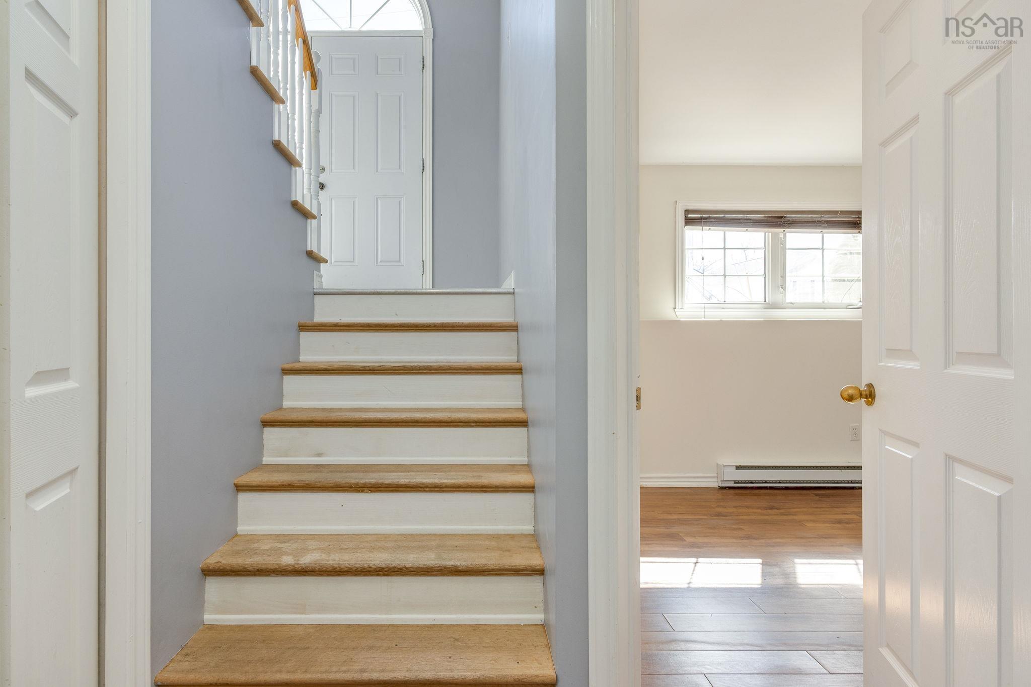 $439,900.00: 252 Jeep Crescent, South Brook