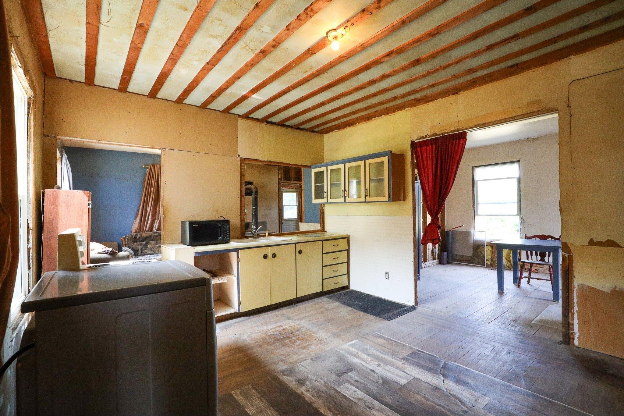 $60,000.00: 824 Beech Hill Road, Beech Hill Farms