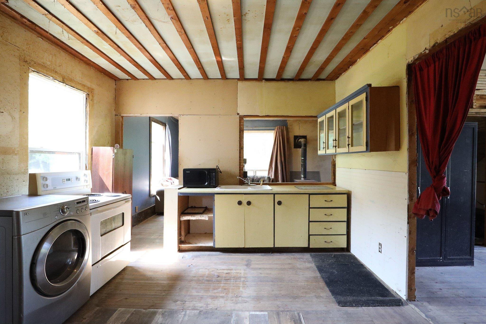 $60,000.00: 824 Beech Hill Road, Beech Hill Farms