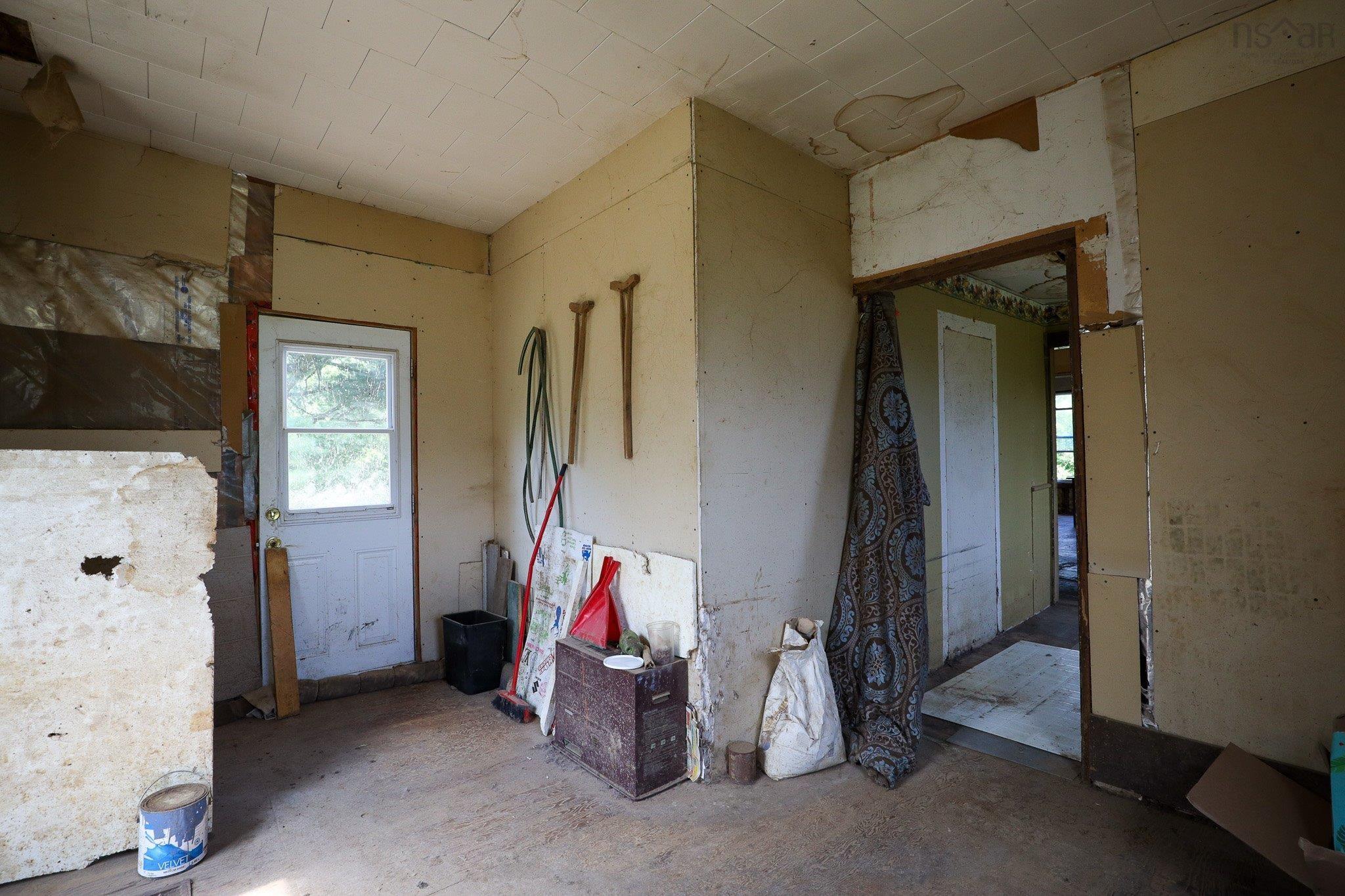 $60,000.00: 824 Beech Hill Road, Beech Hill Farms