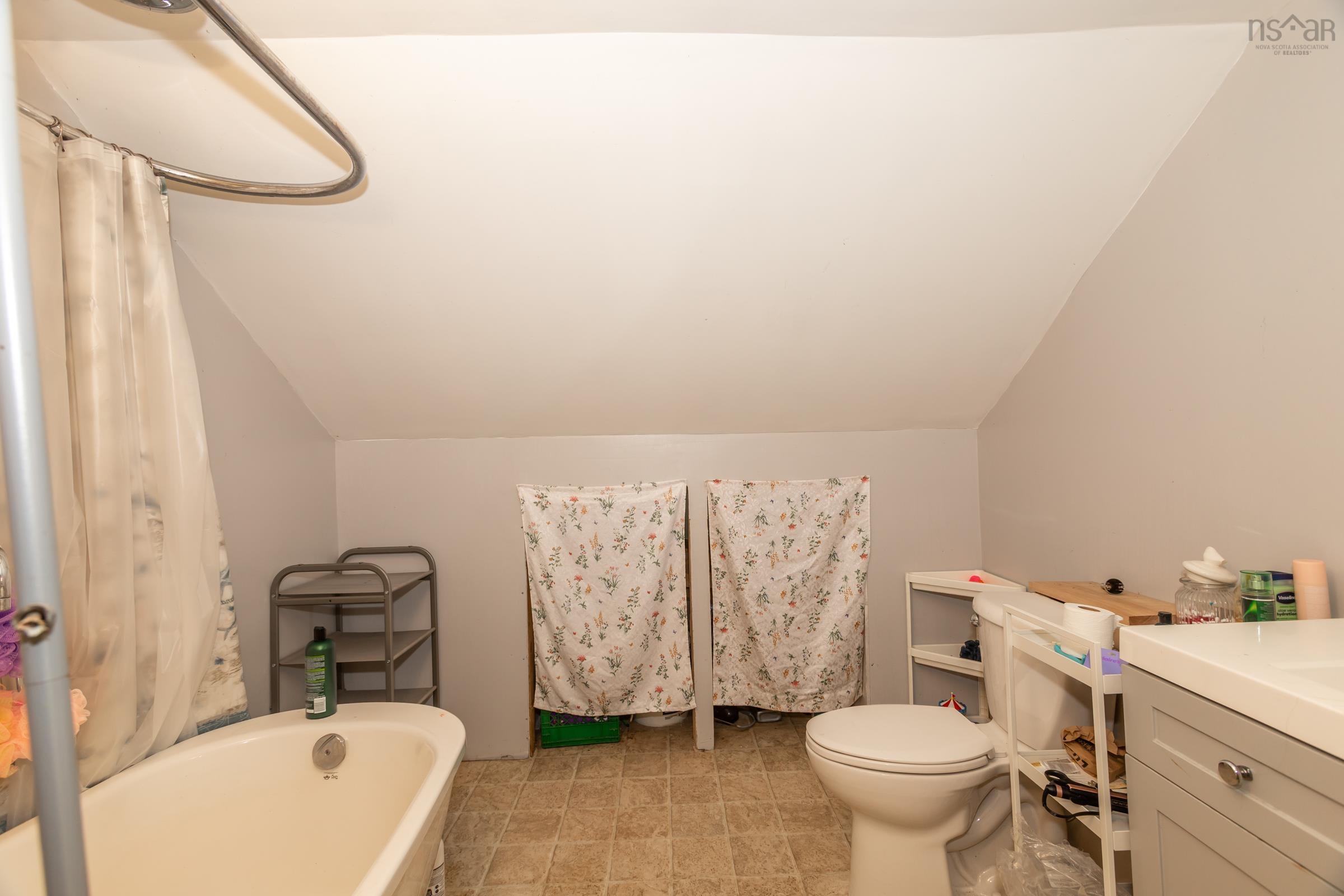 $165,000.00: 3862 Clementsvale Road, Clementsvale