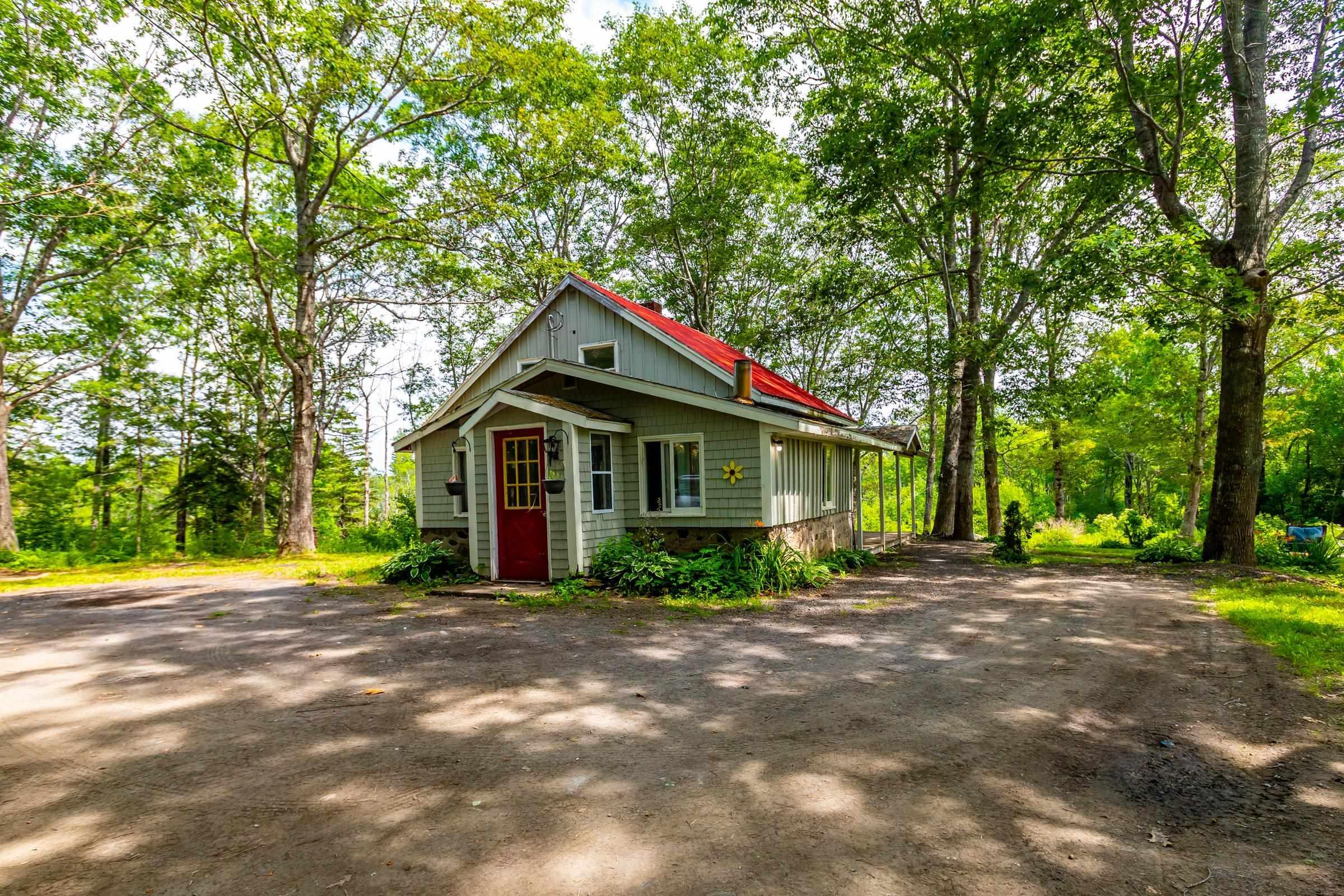 $165,000.00: 3862 Clementsvale Road, Clementsvale