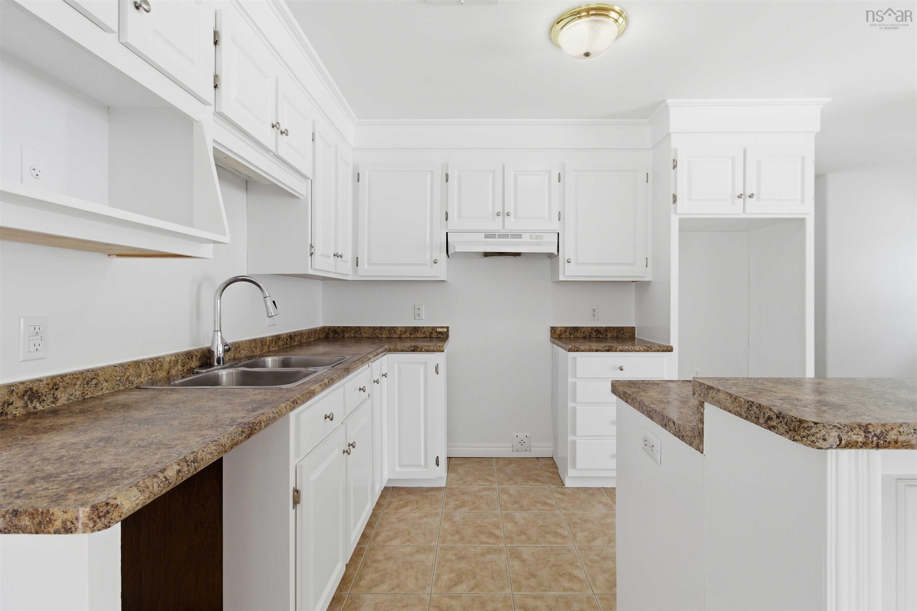 $499,000.00: 331 Hollingsworth Drive, Bridgewater