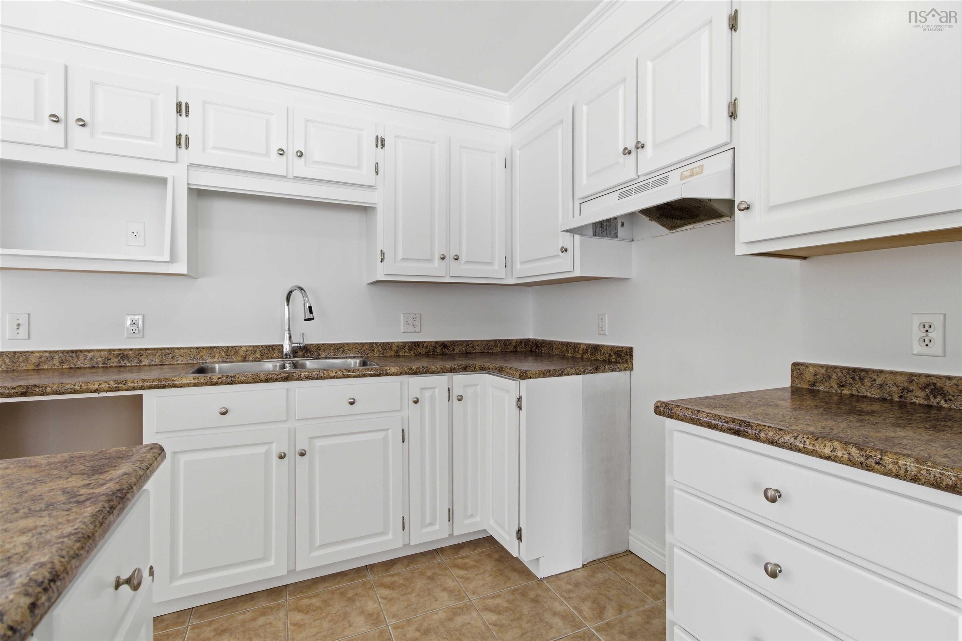 $499,000.00: 331 Hollingsworth Drive, Bridgewater