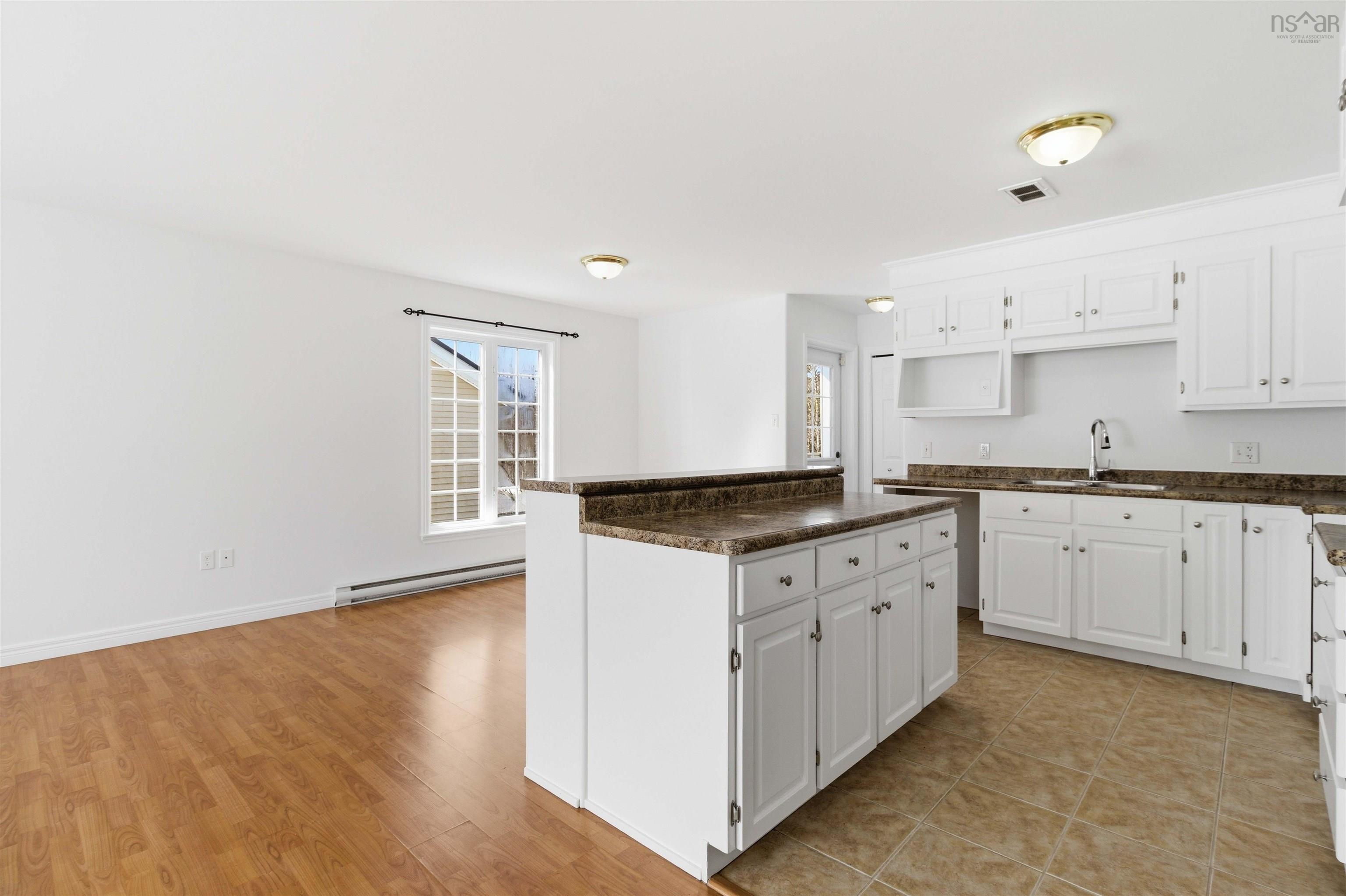 $499,000.00: 331 Hollingsworth Drive, Bridgewater