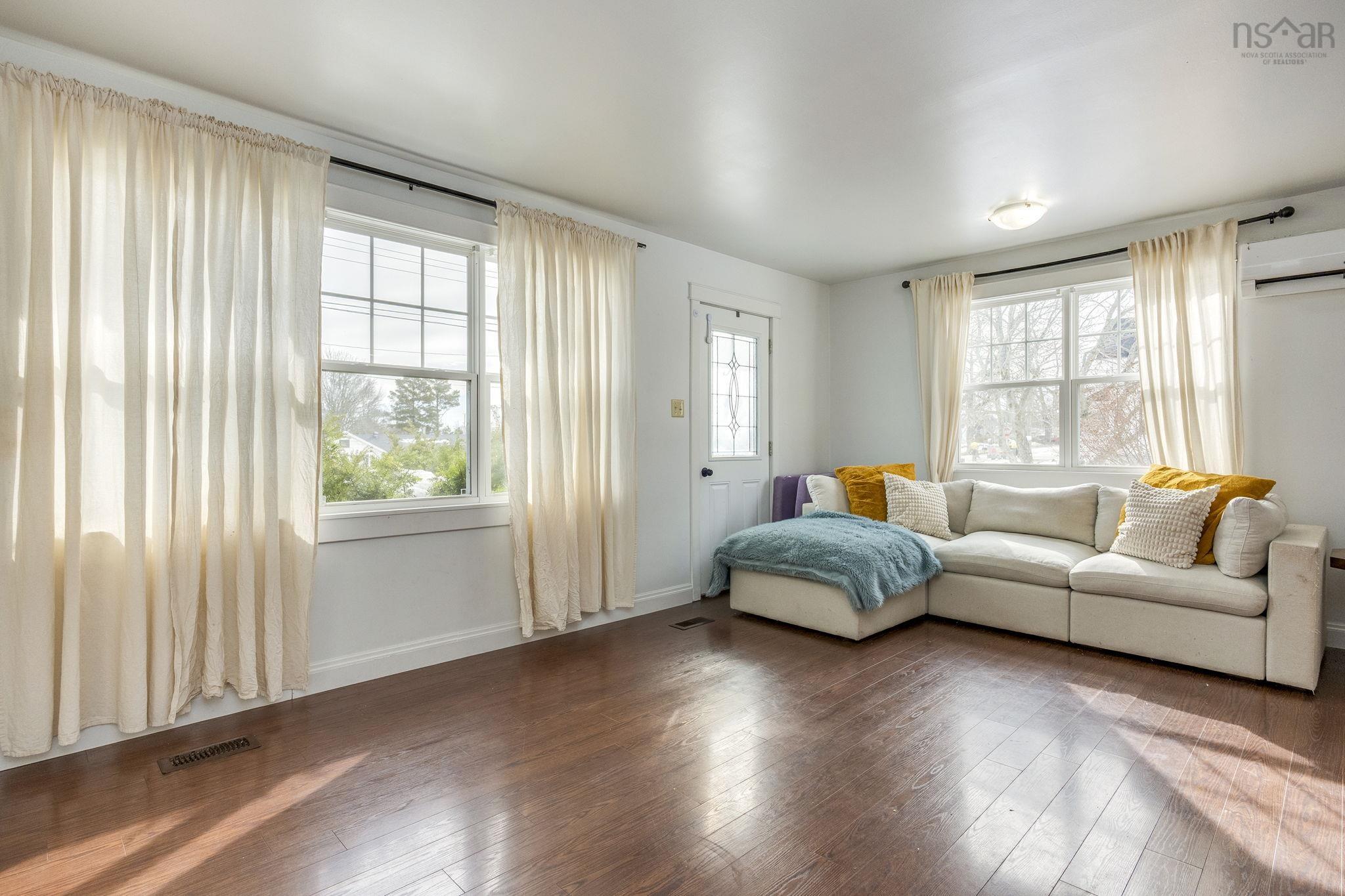 $325,000.00: 145 Foster Street, Berwick