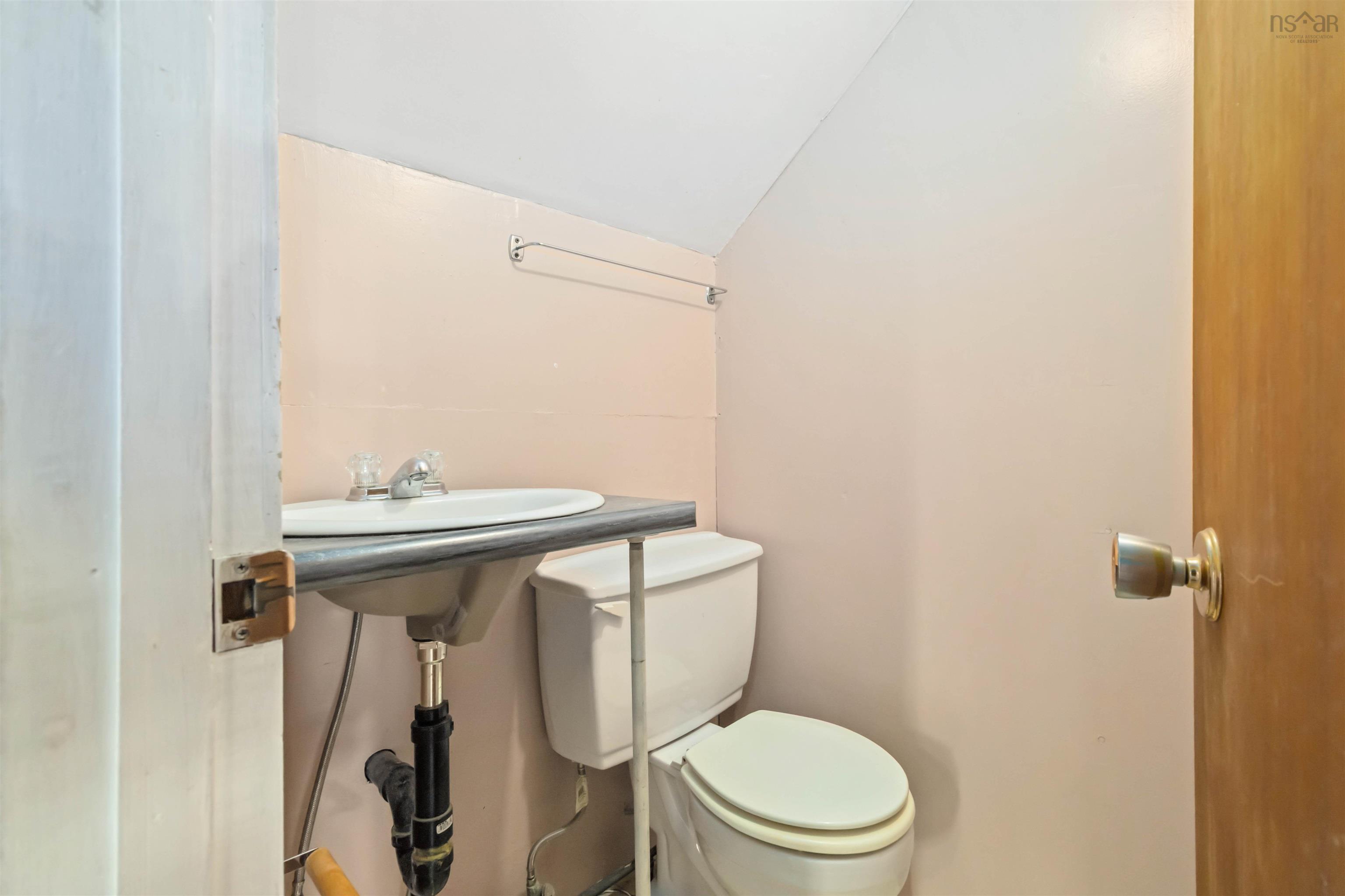 $299,000.00: 67 Croft Avenue, Crescent Beach