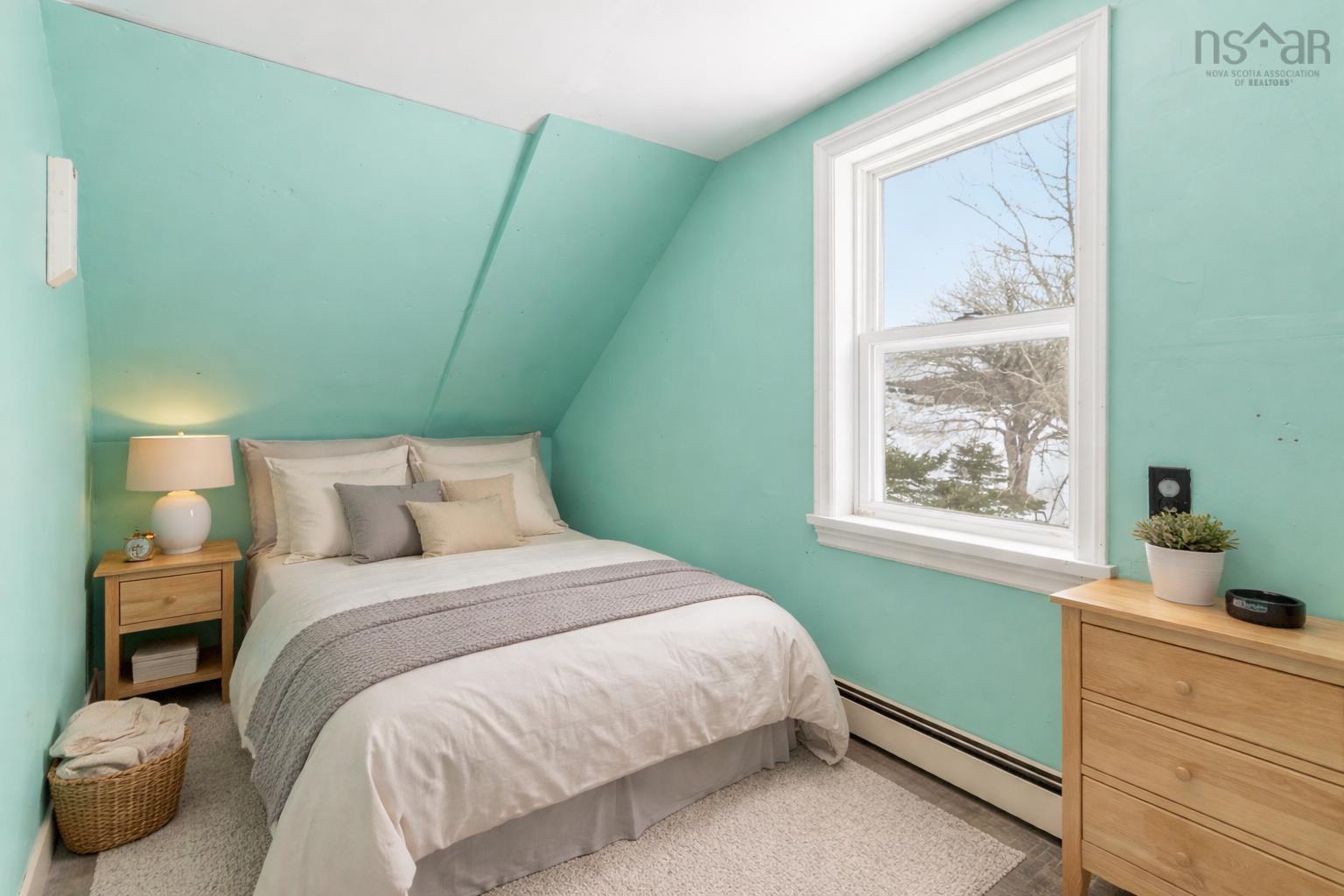 $299,000.00: 67 Croft Avenue, Crescent Beach