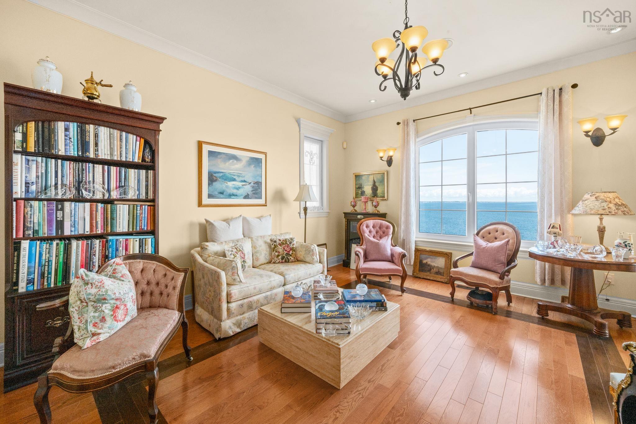 $2,899,000.00: 73 Kestrel Court, Halibut Bay