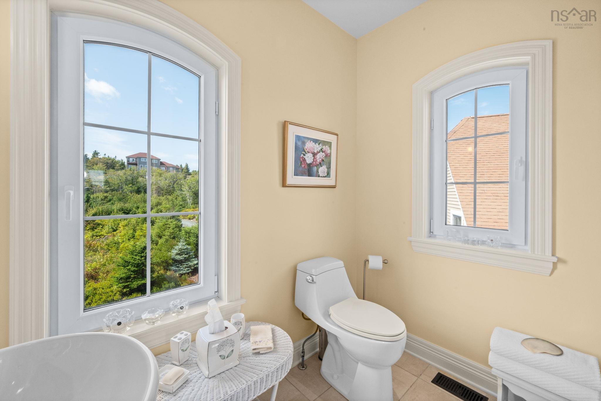 $2,899,000.00: 73 Kestrel Court, Halibut Bay