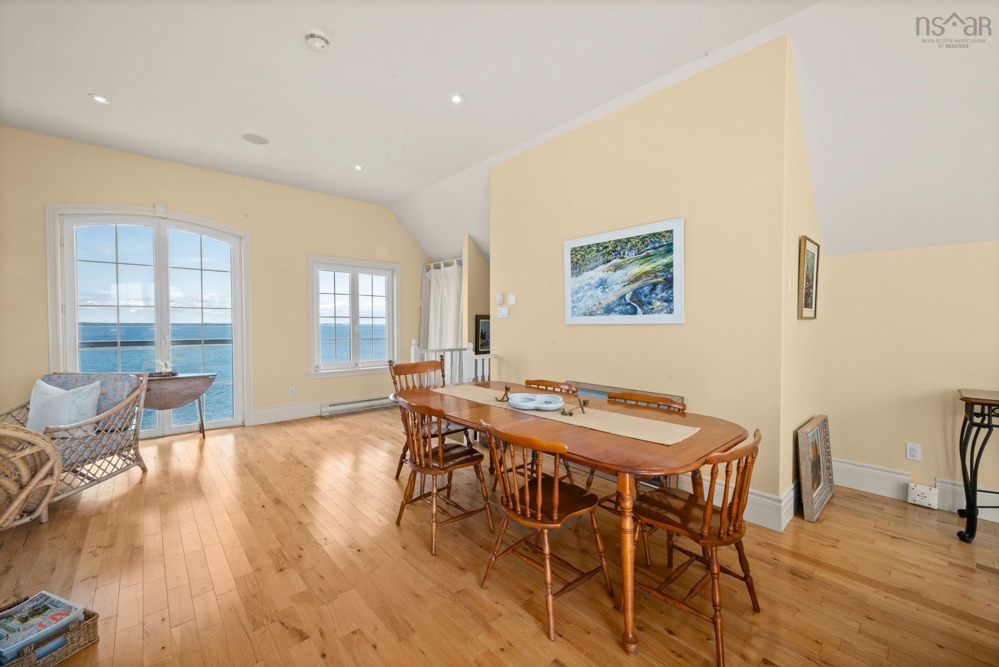 $2,899,000.00: 73 Kestrel Court, Halibut Bay