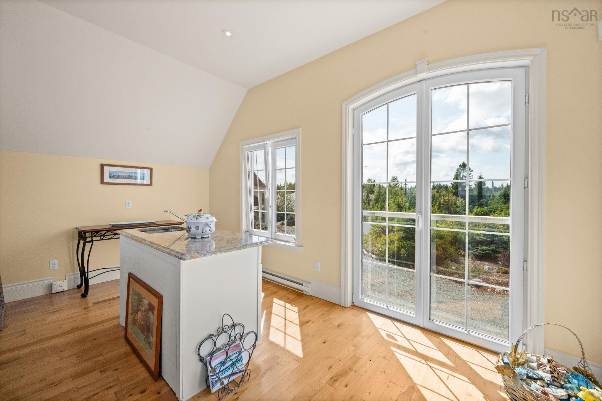 $2,899,000.00: 73 Kestrel Court, Halibut Bay