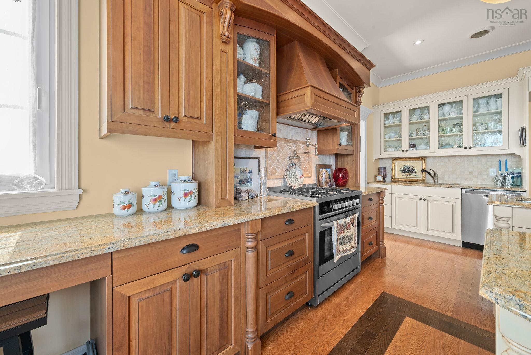 $2,899,000.00: 73 Kestrel Court, Halibut Bay