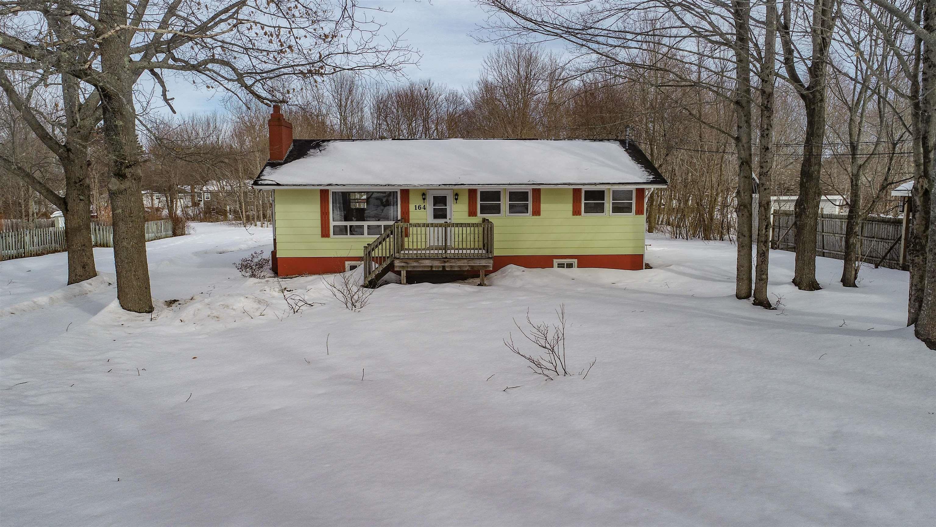 $329,900.00: 164 Foster St Berwick NS B0P 1E0, Berwick