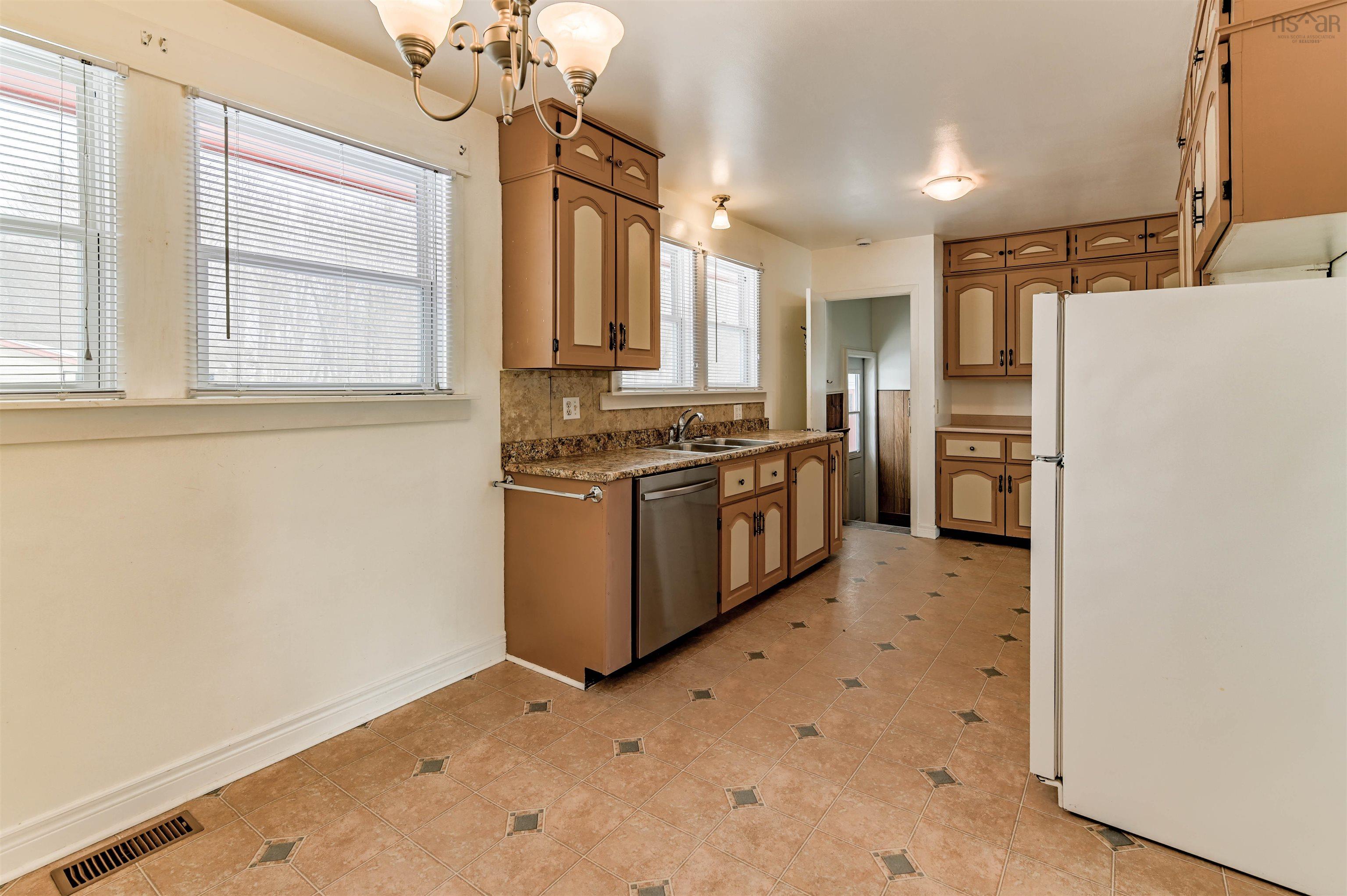 $329,900.00: 164 Foster St Berwick NS B0P 1E0, Berwick