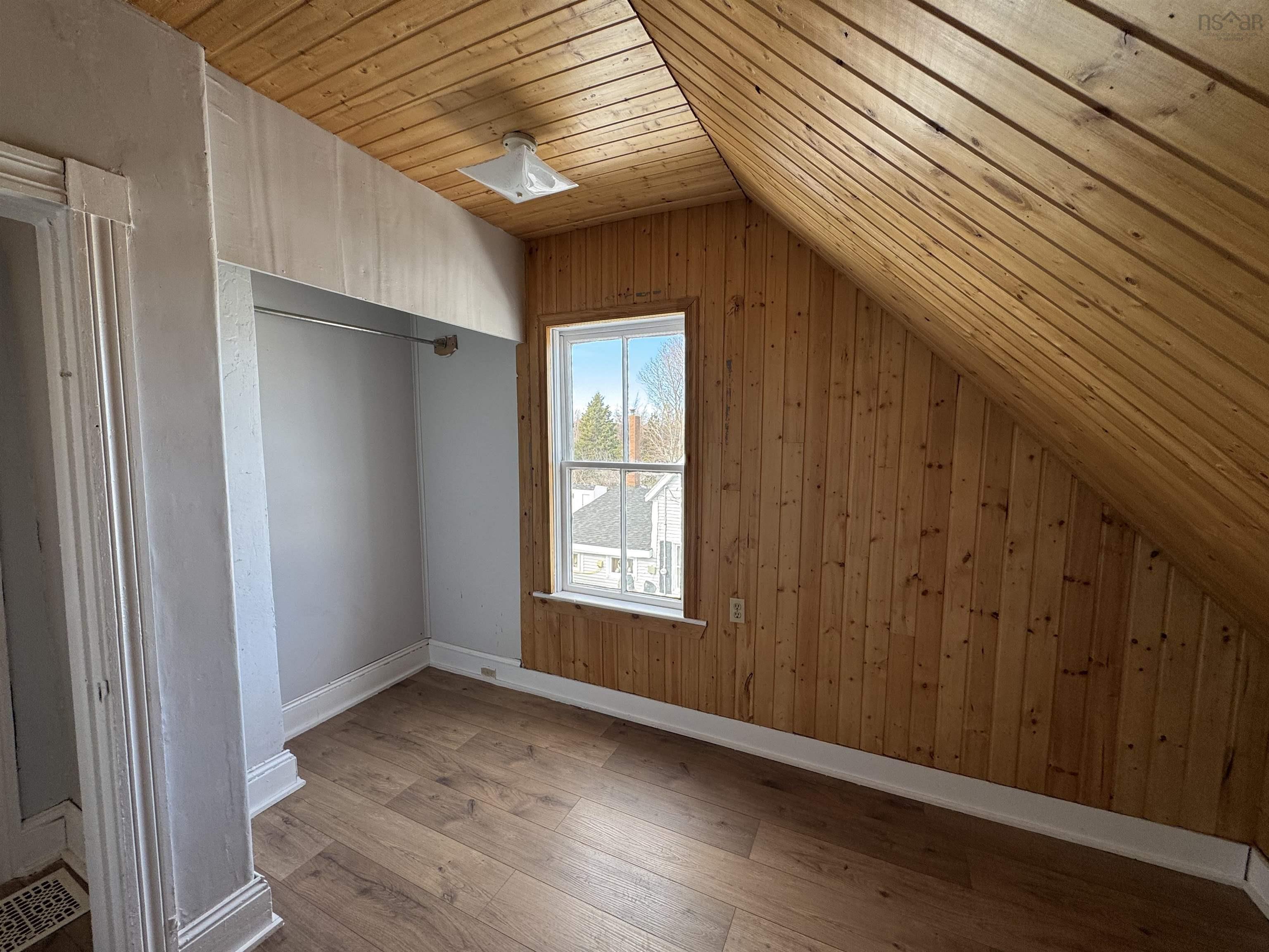 $109,000.00: 180 Rutherford Street, Stellarton