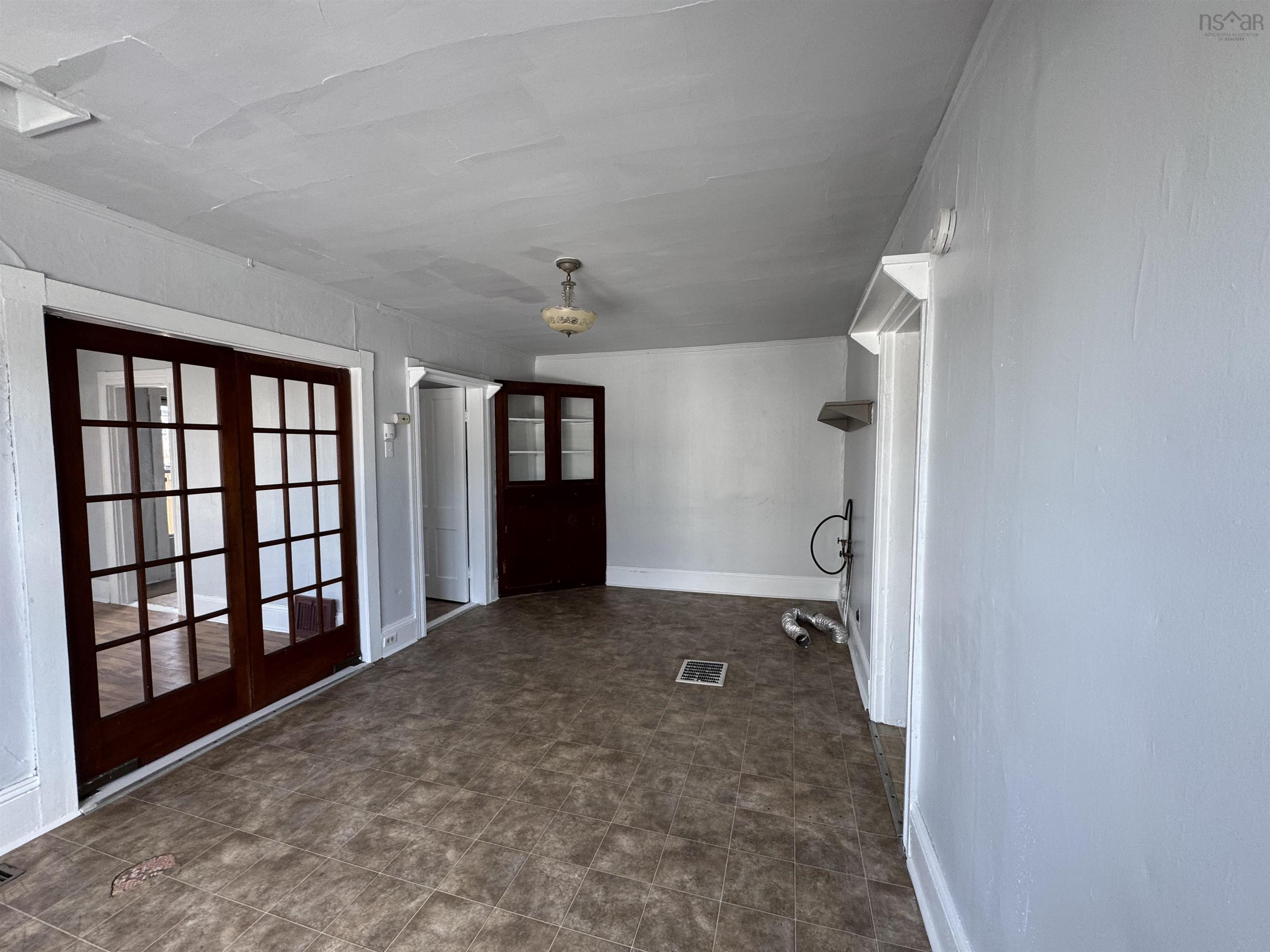 $109,000.00: 180 Rutherford Street, Stellarton