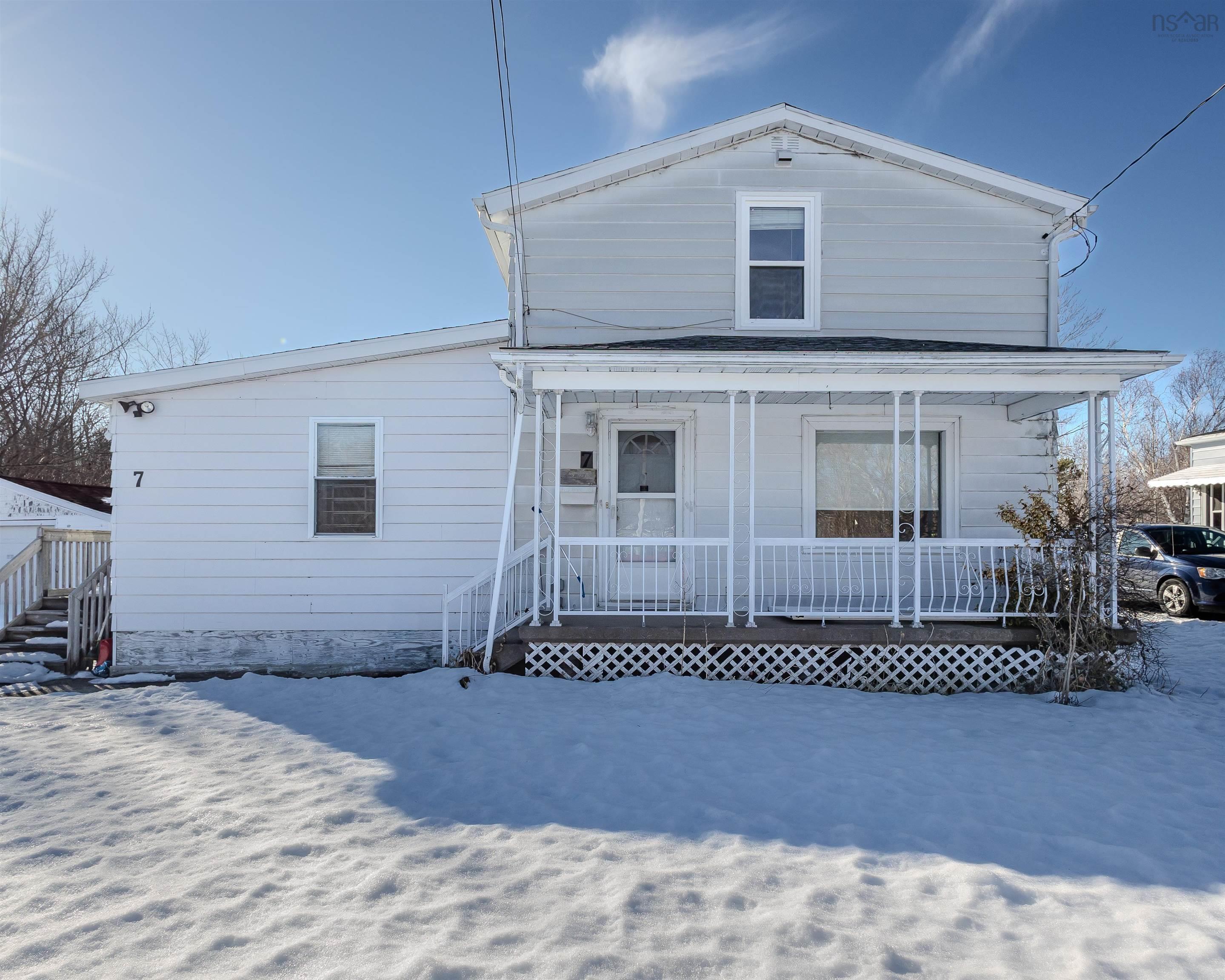 $199,000.00: 7 Cochrane Street, Glace Bay