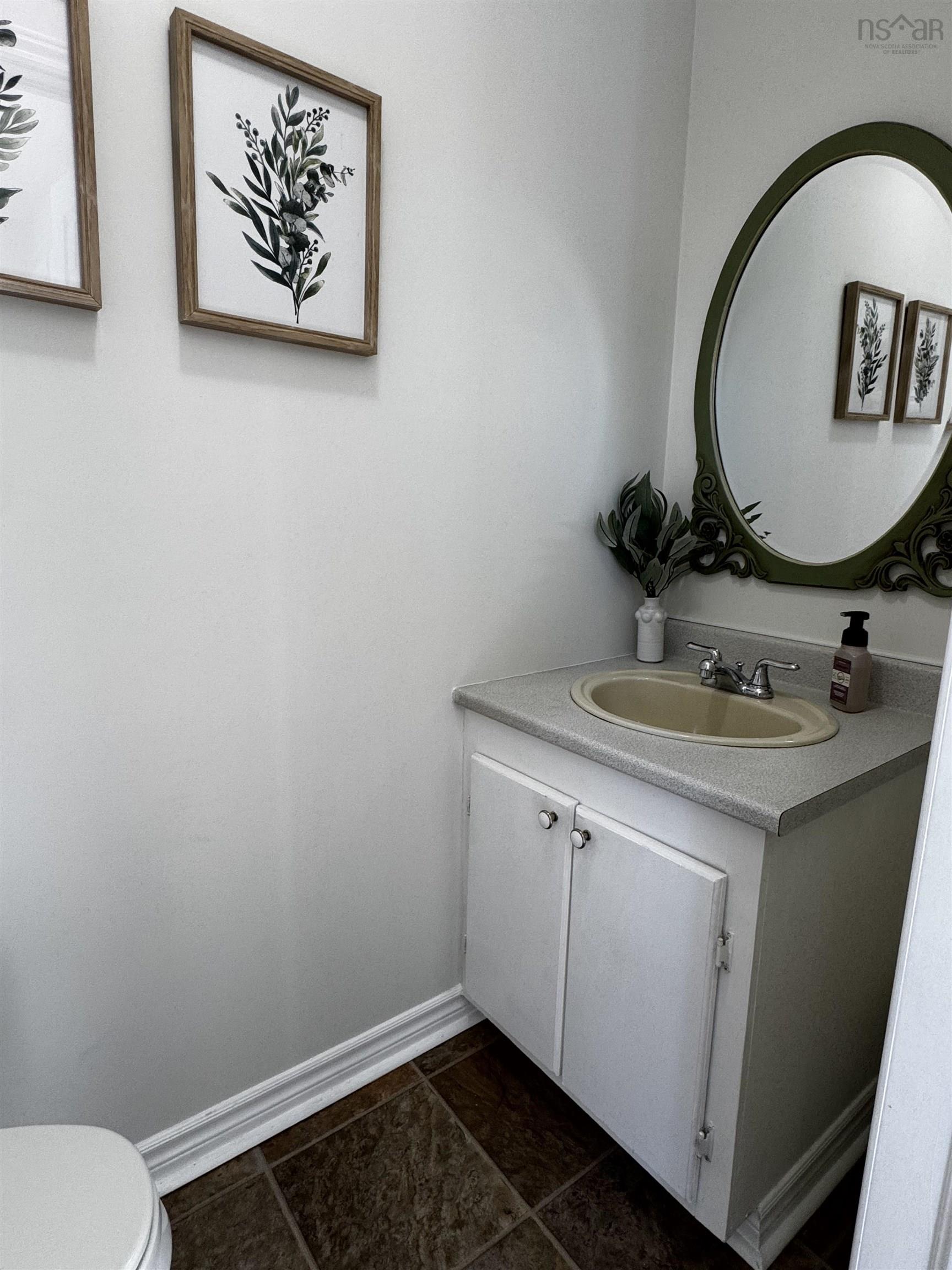 $319,900.00: 75 Lower MacLean Street, Glace Bay