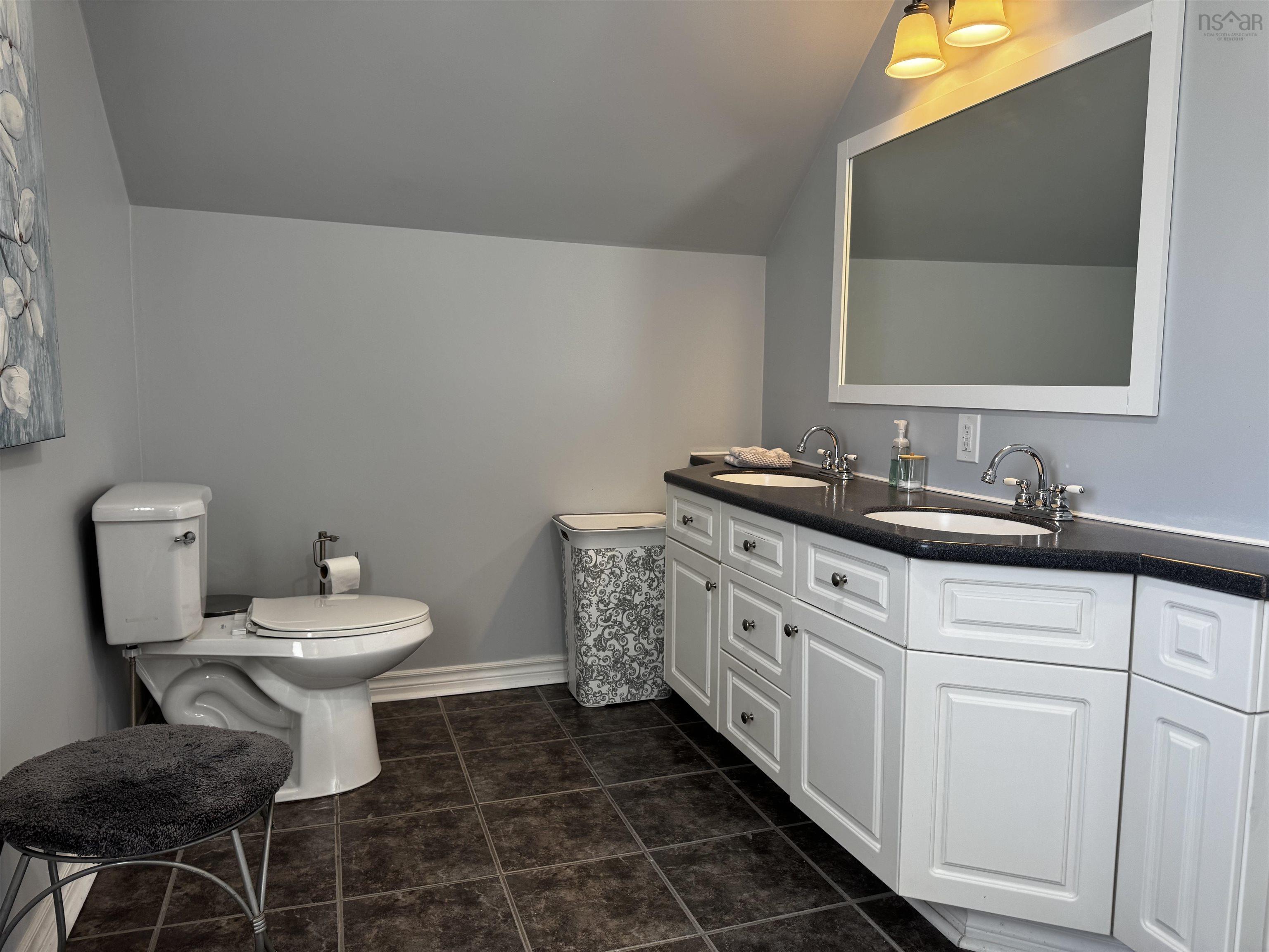 $319,900.00: 75 Lower MacLean Street, Glace Bay