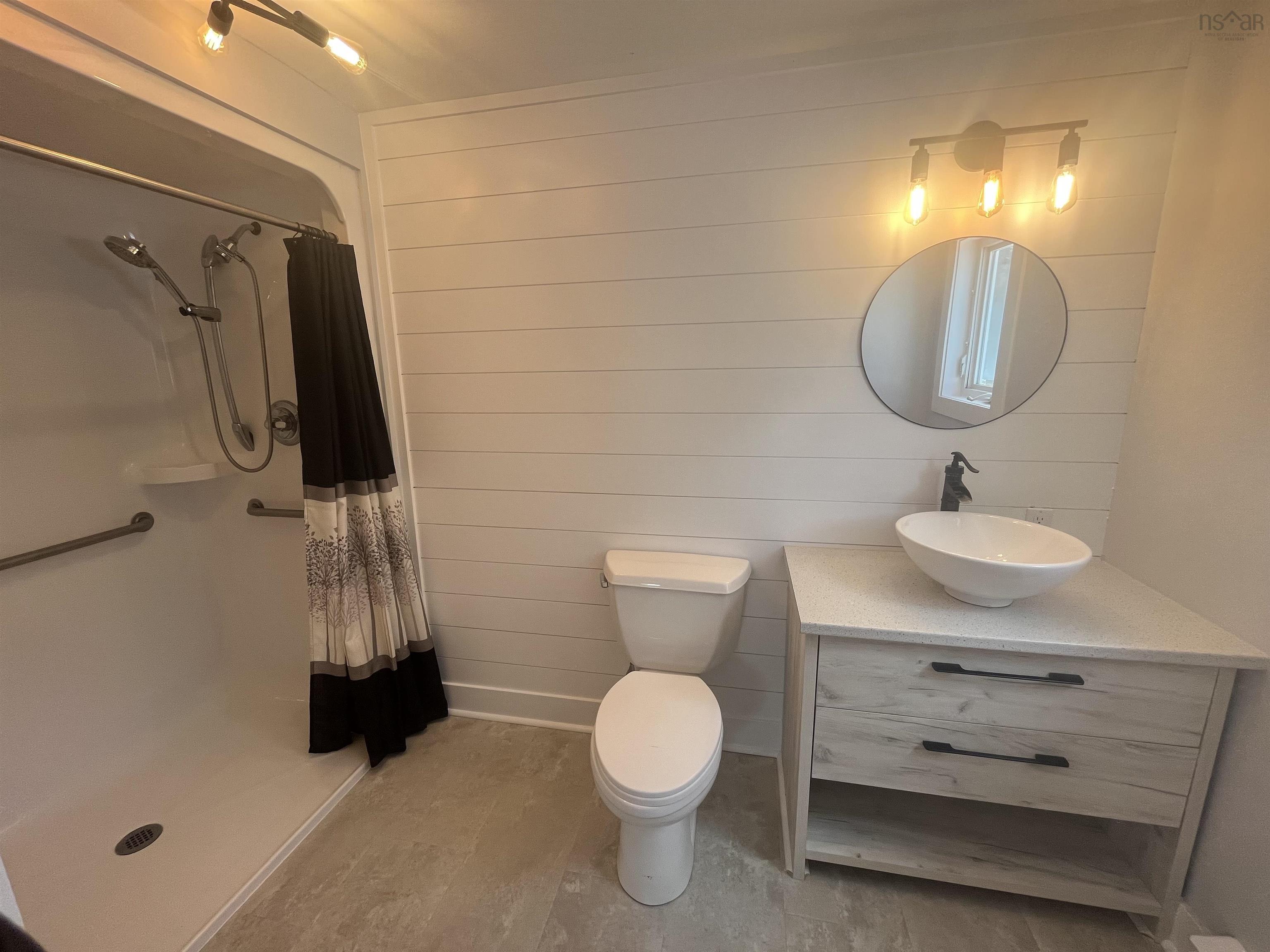 $489,900.00: 4880 Highway 2, Wellington